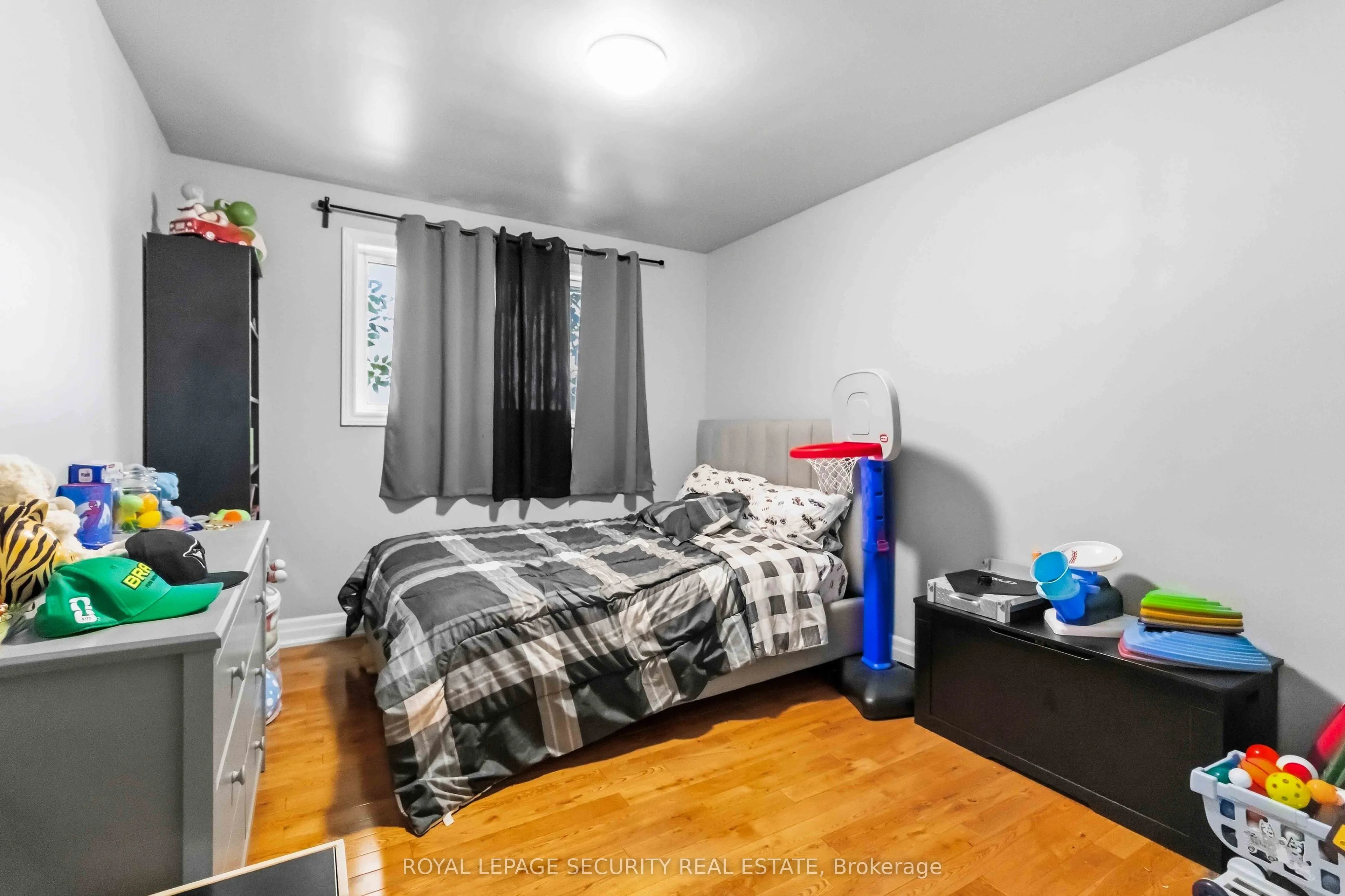 93 Connaught Crescent