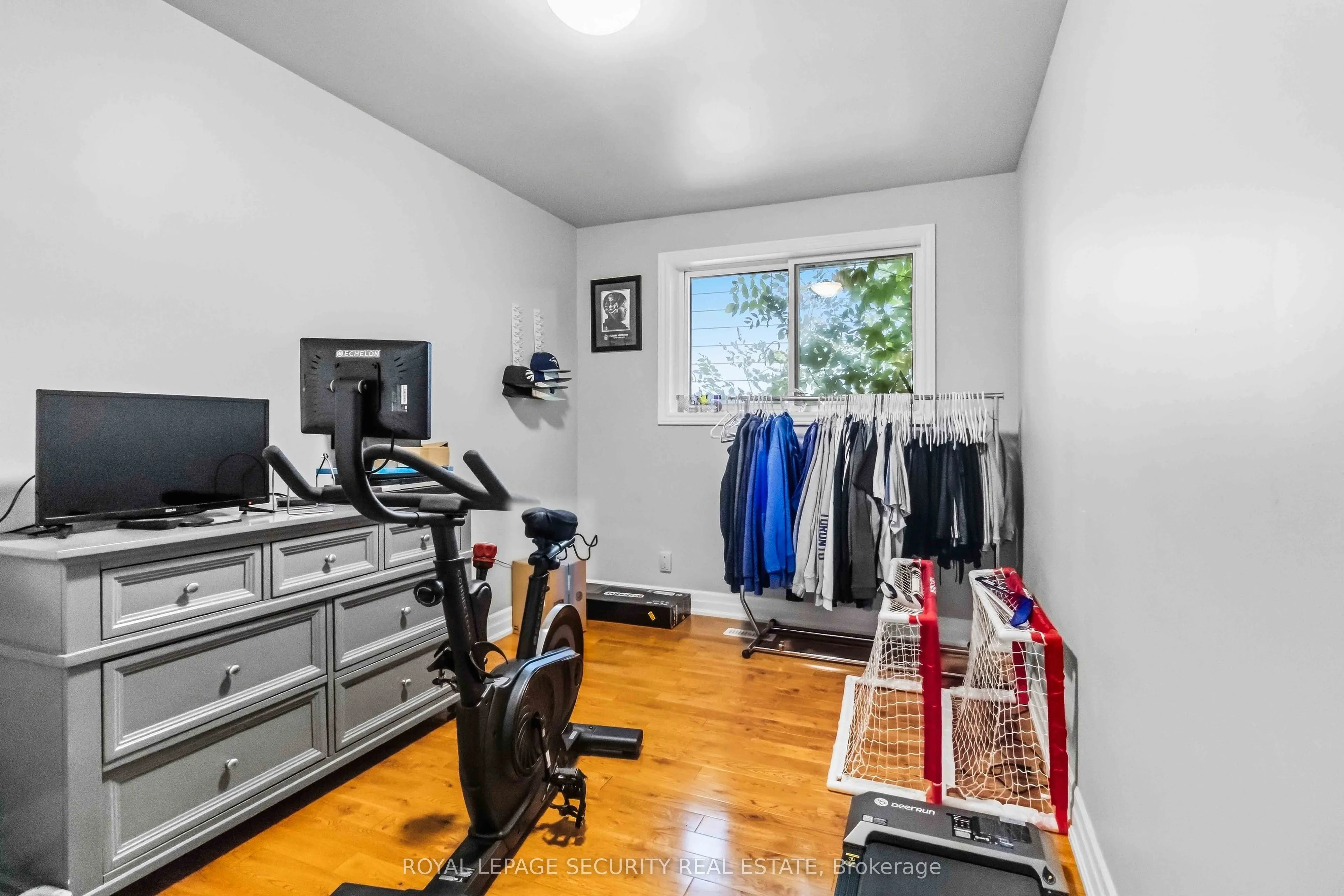 93 Connaught Crescent