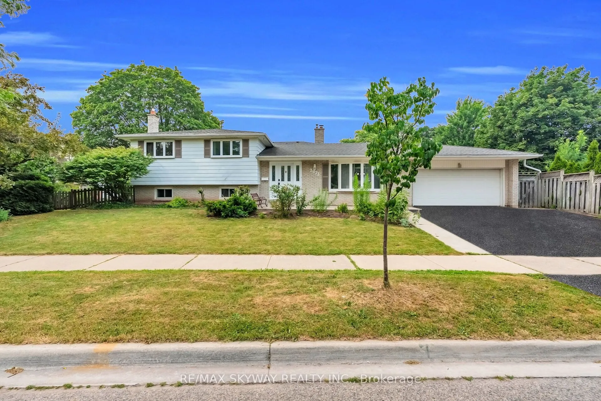 2673 Thorn Lodge Drive
