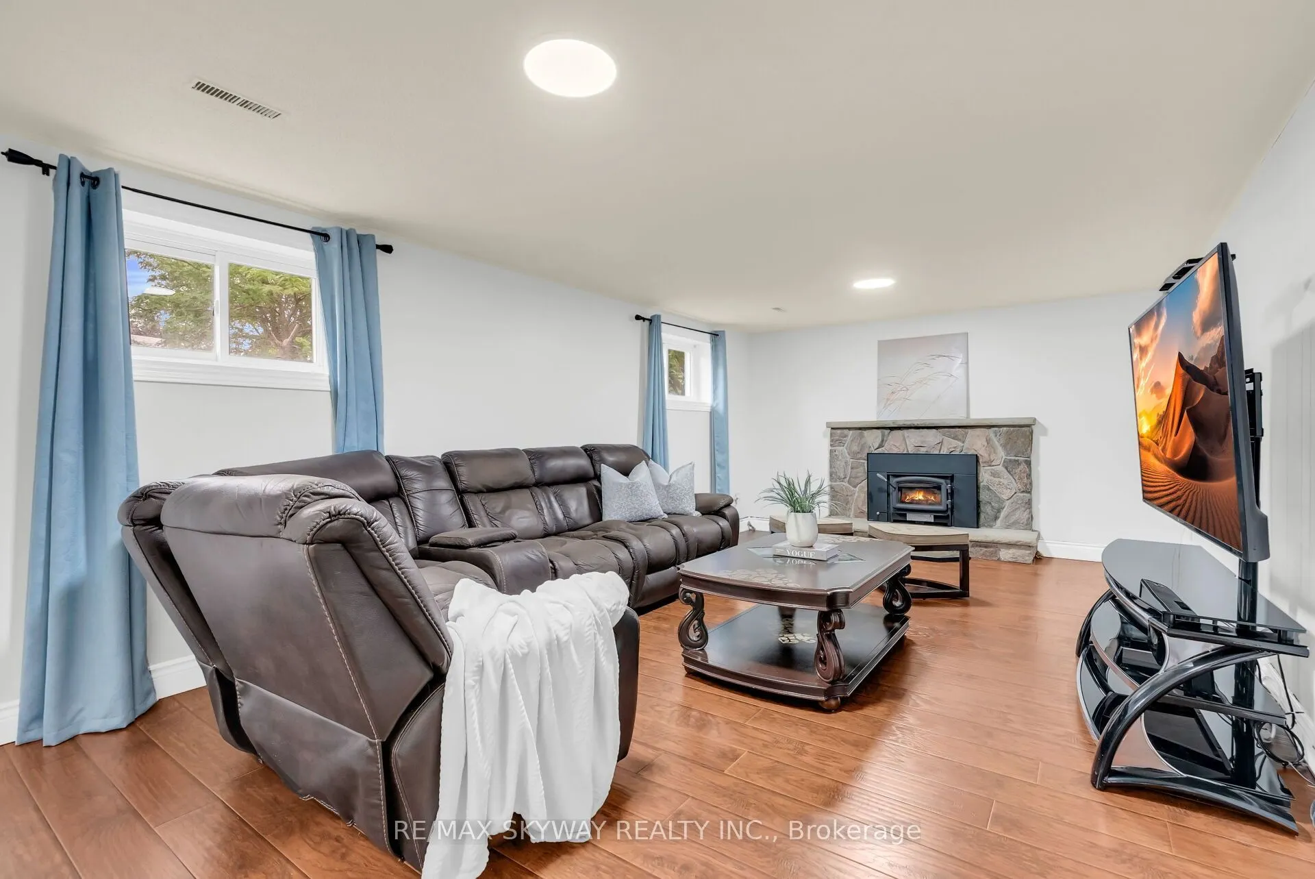 2673 Thorn Lodge Drive