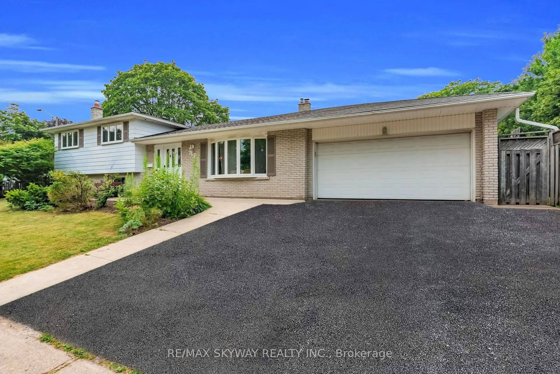 2673 Thorn Lodge Drive