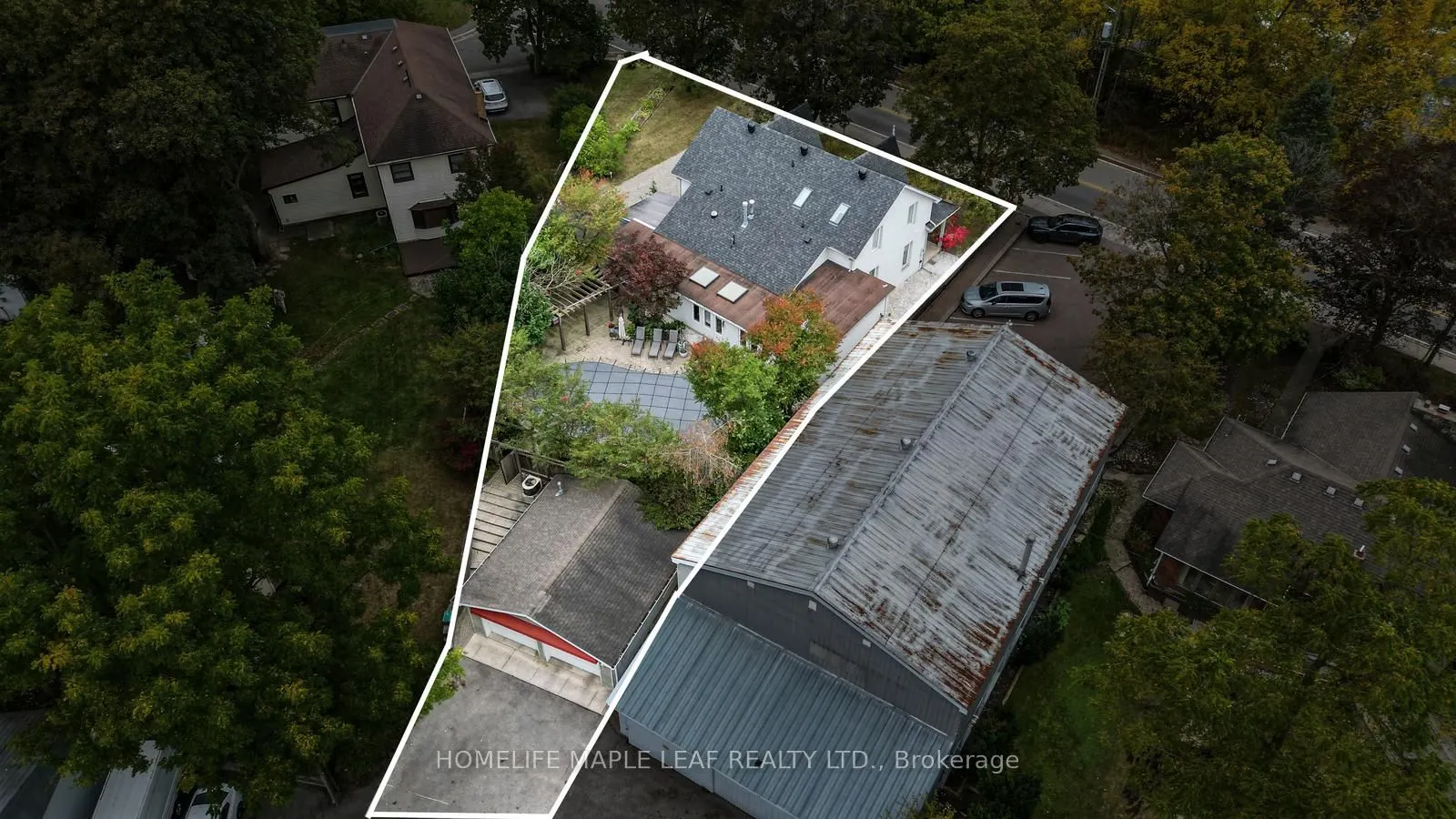 12 Adamson Street N