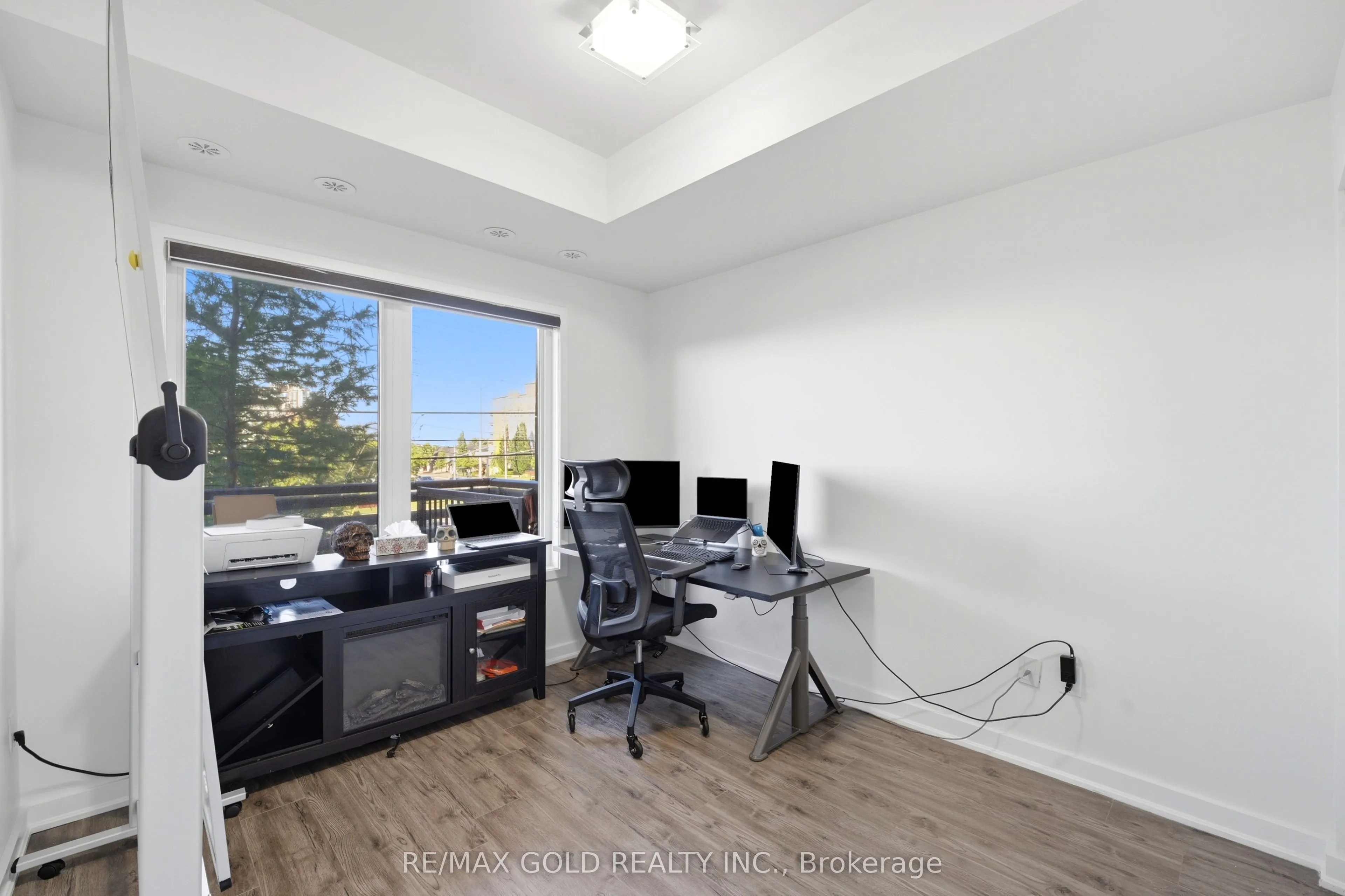 5025 Harvard Road #211