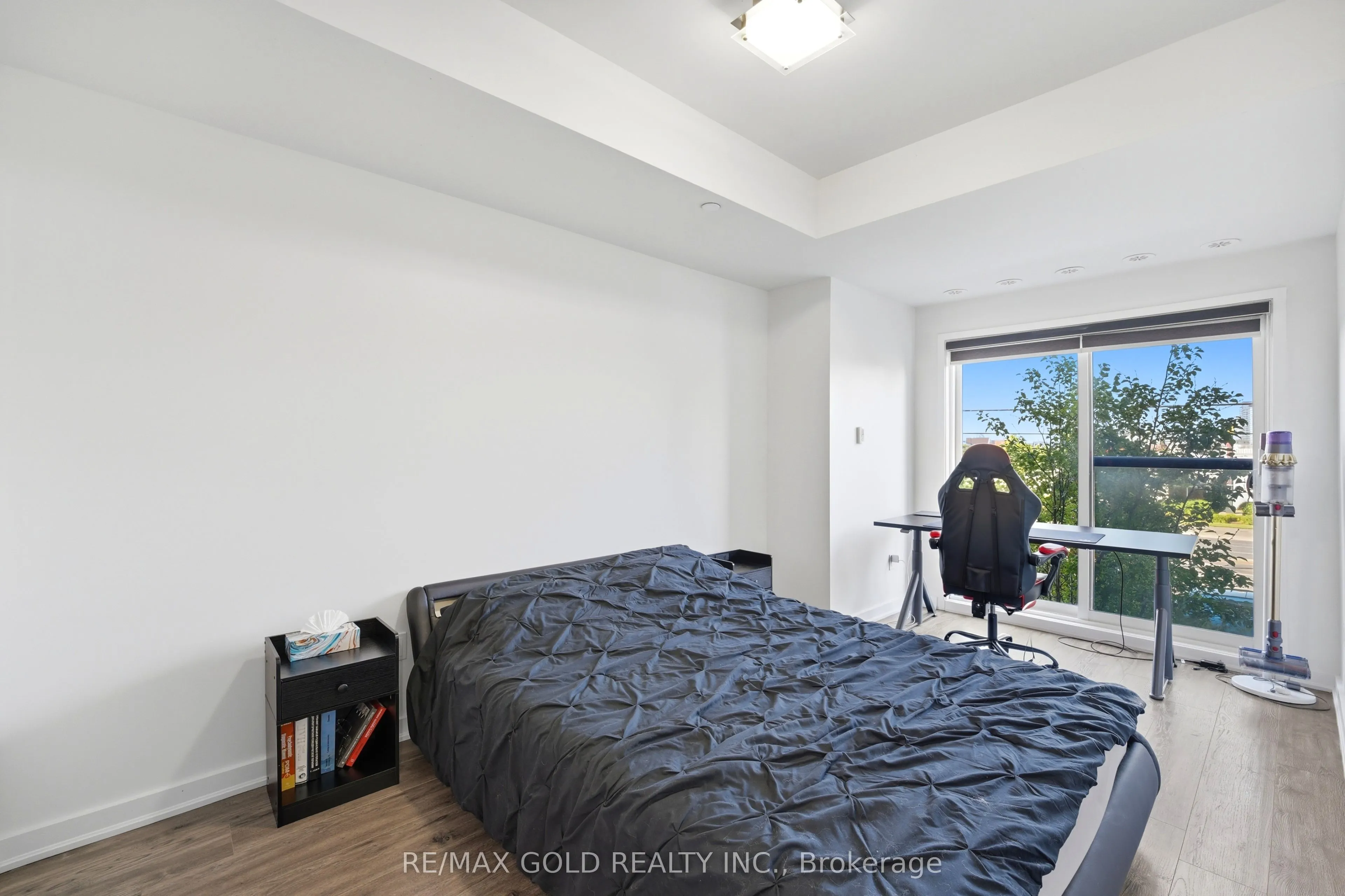 5025 Harvard Road #211