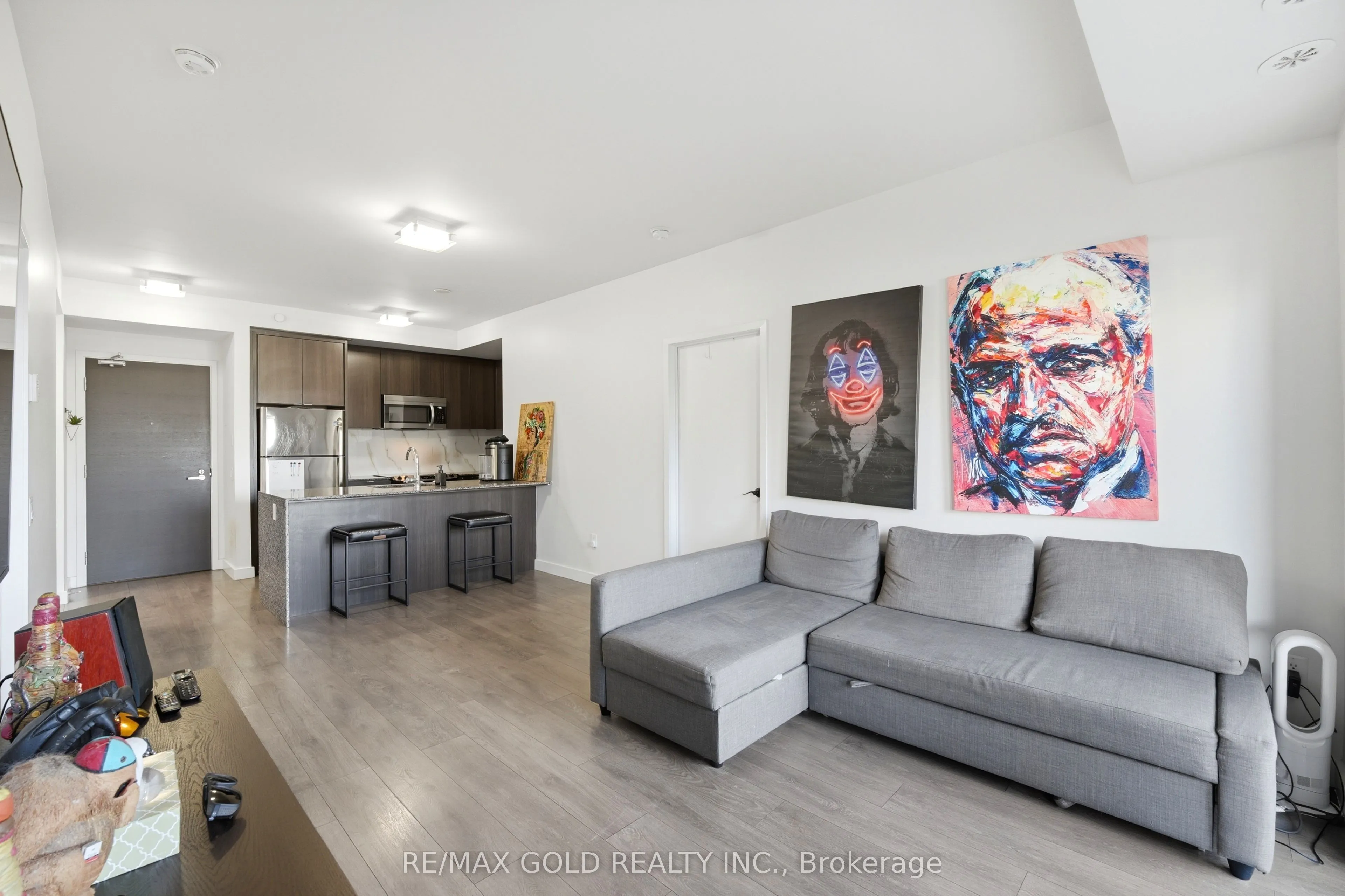 5025 Harvard Road #211