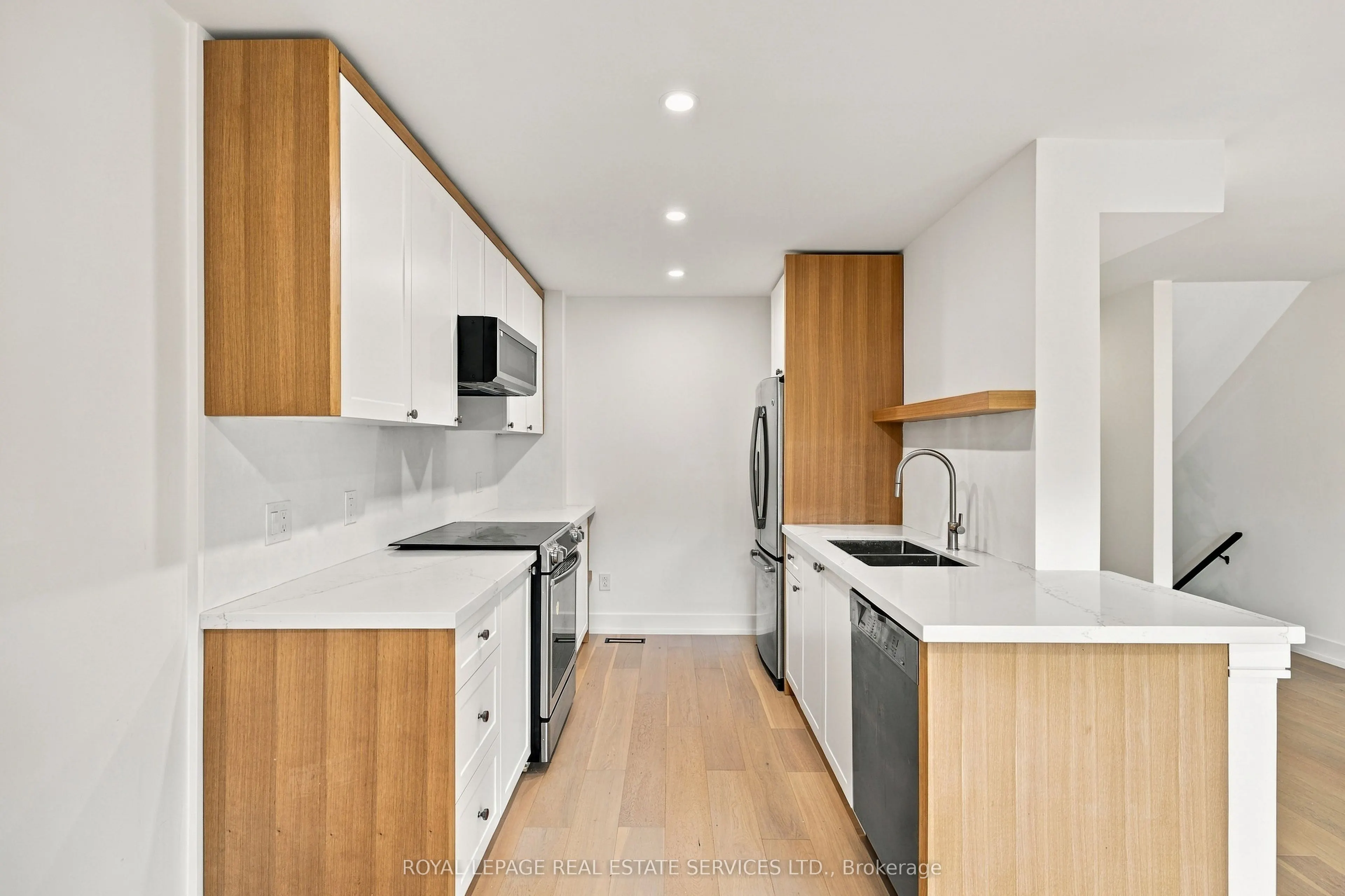 400 Mississauga Valley Boulevard #53
