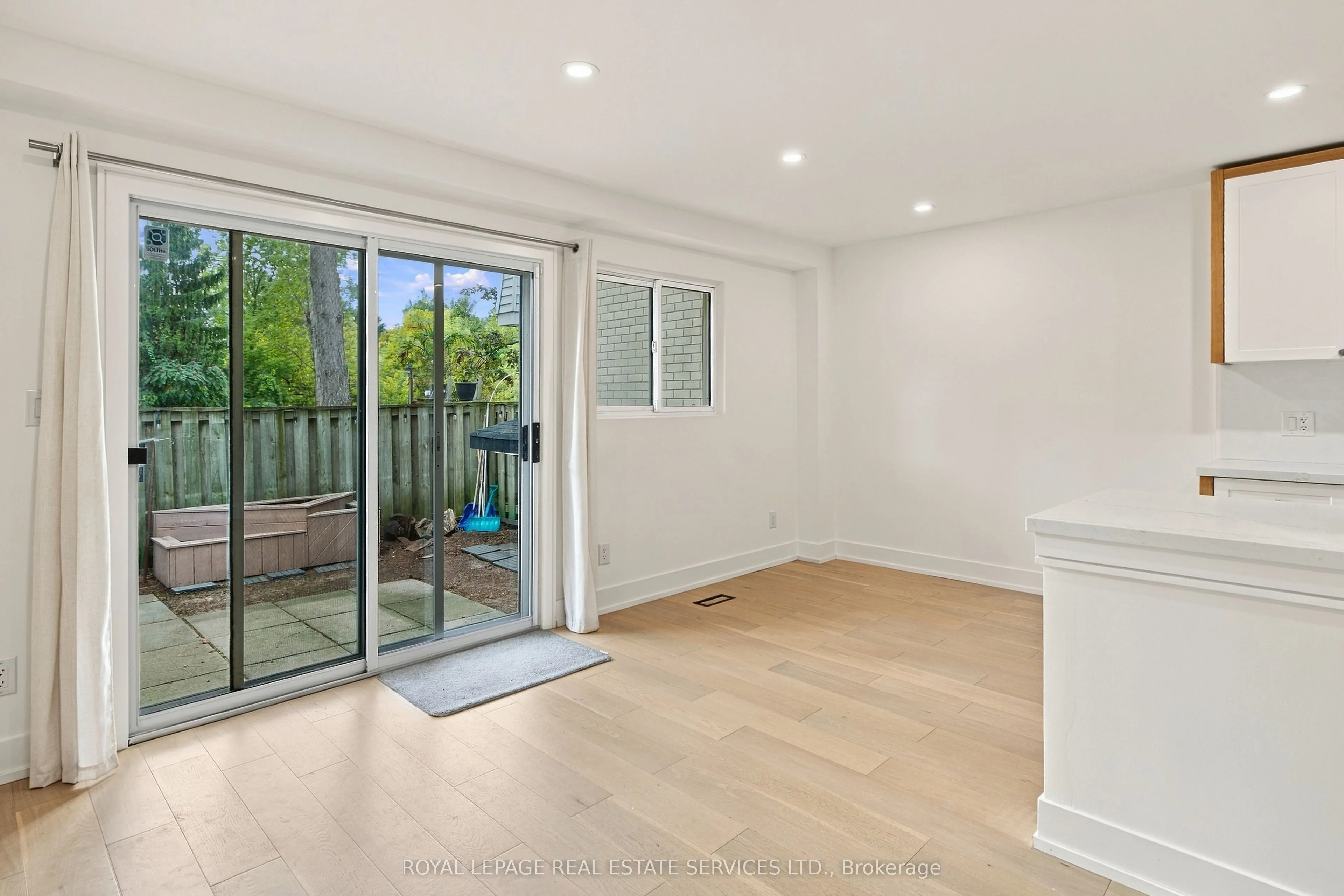 400 Mississauga Valley Boulevard #53