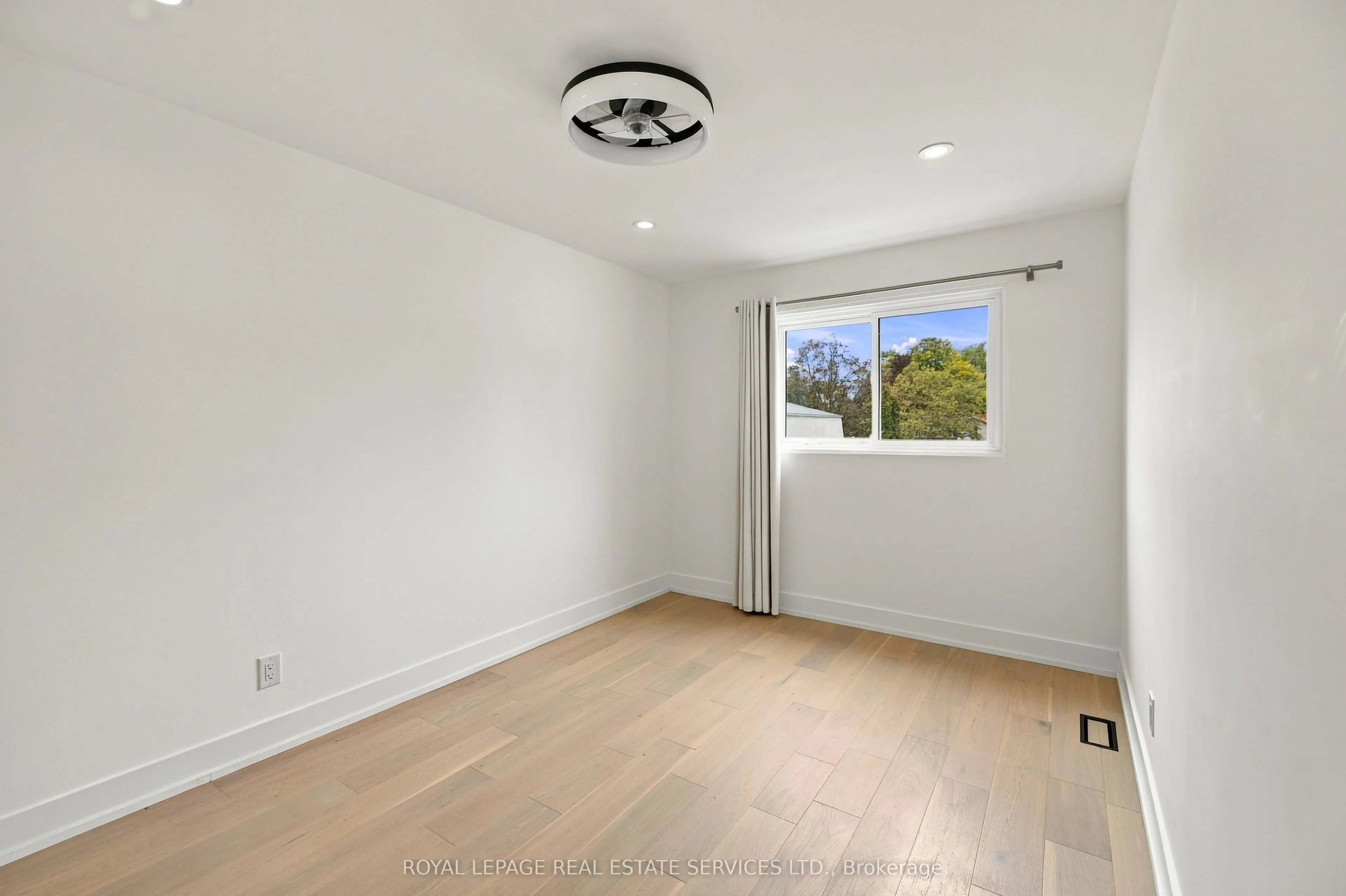 400 Mississauga Valley Boulevard #53