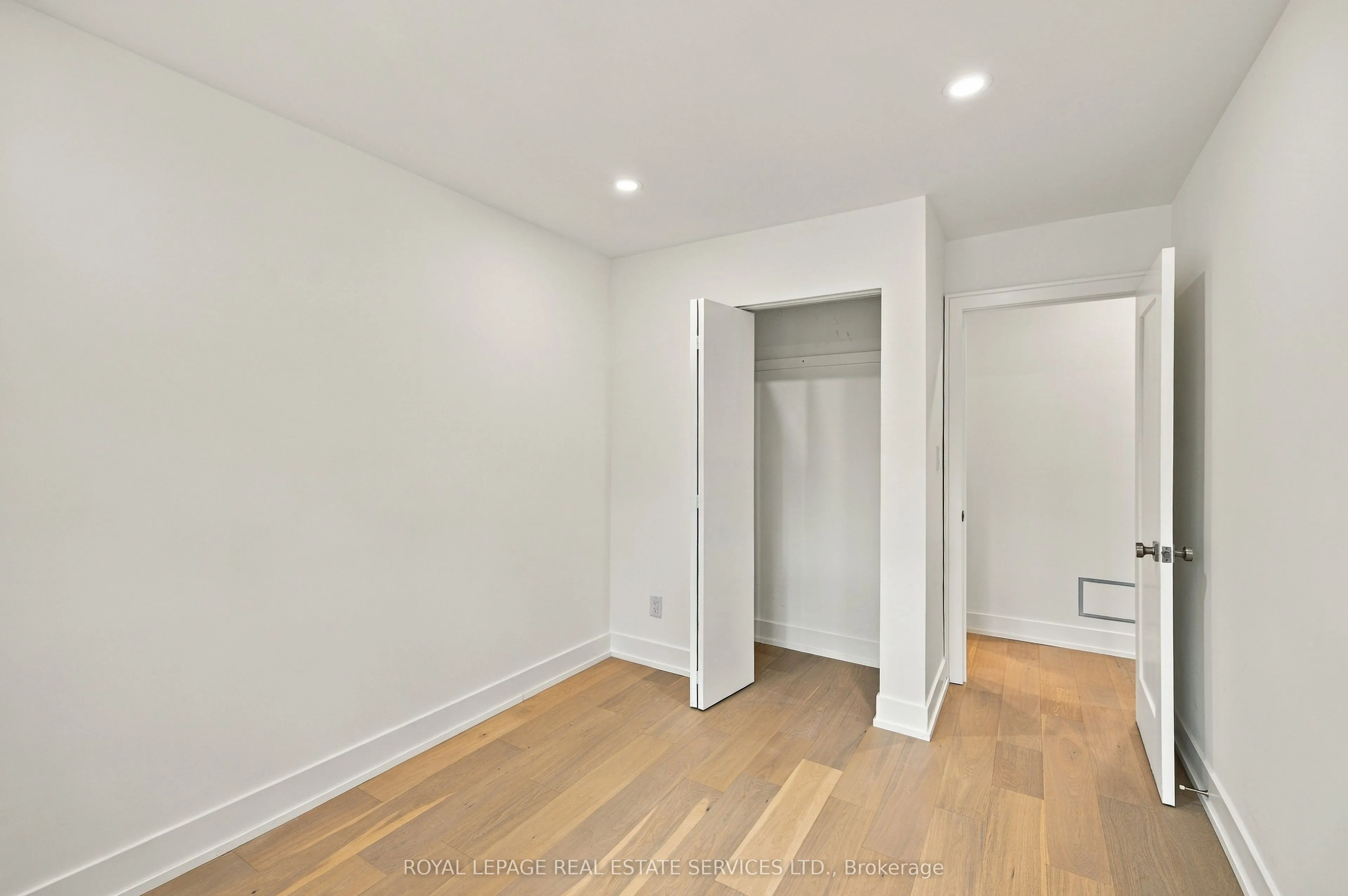 400 Mississauga Valley Boulevard #53