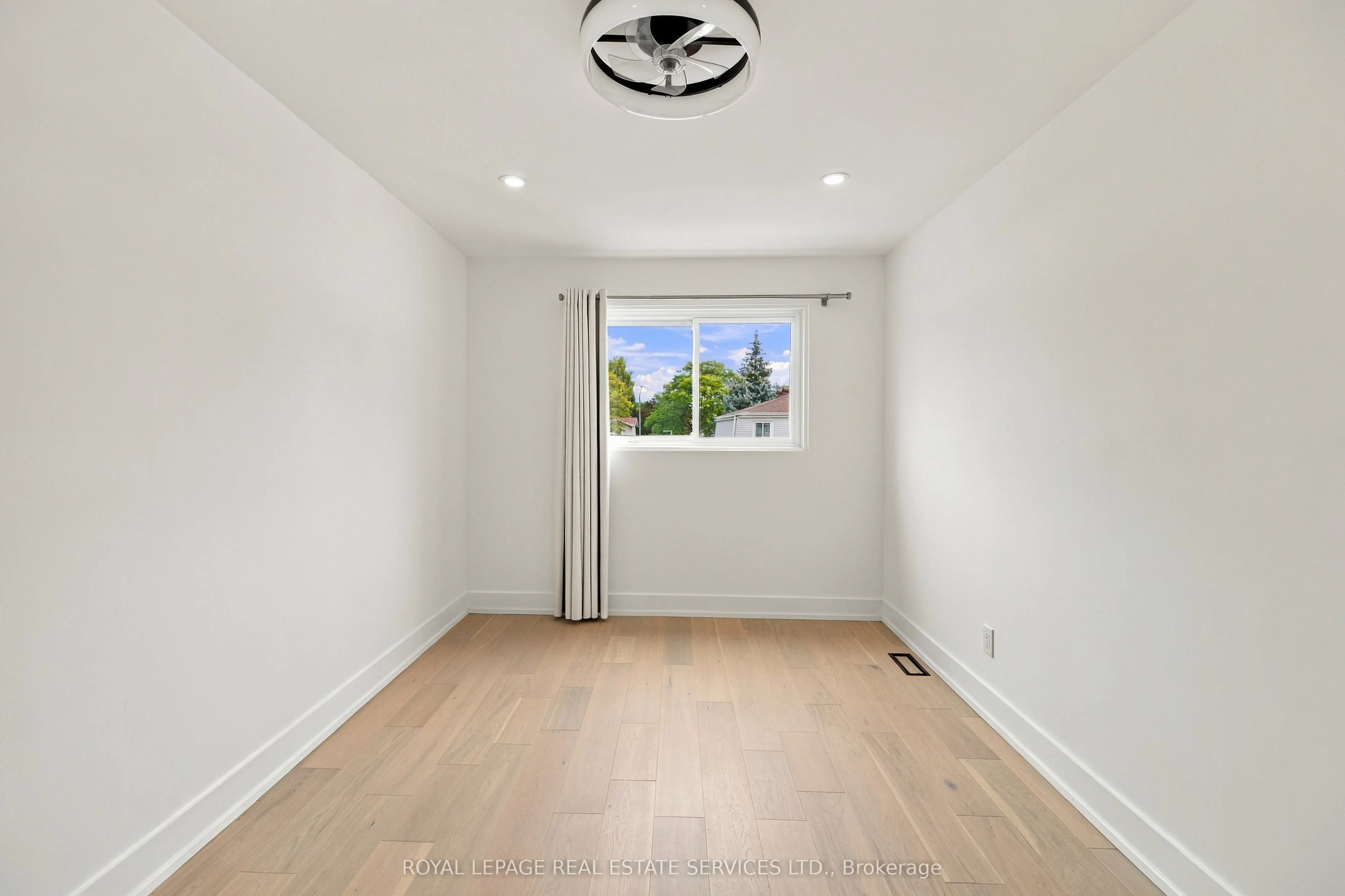 400 Mississauga Valley Boulevard #53