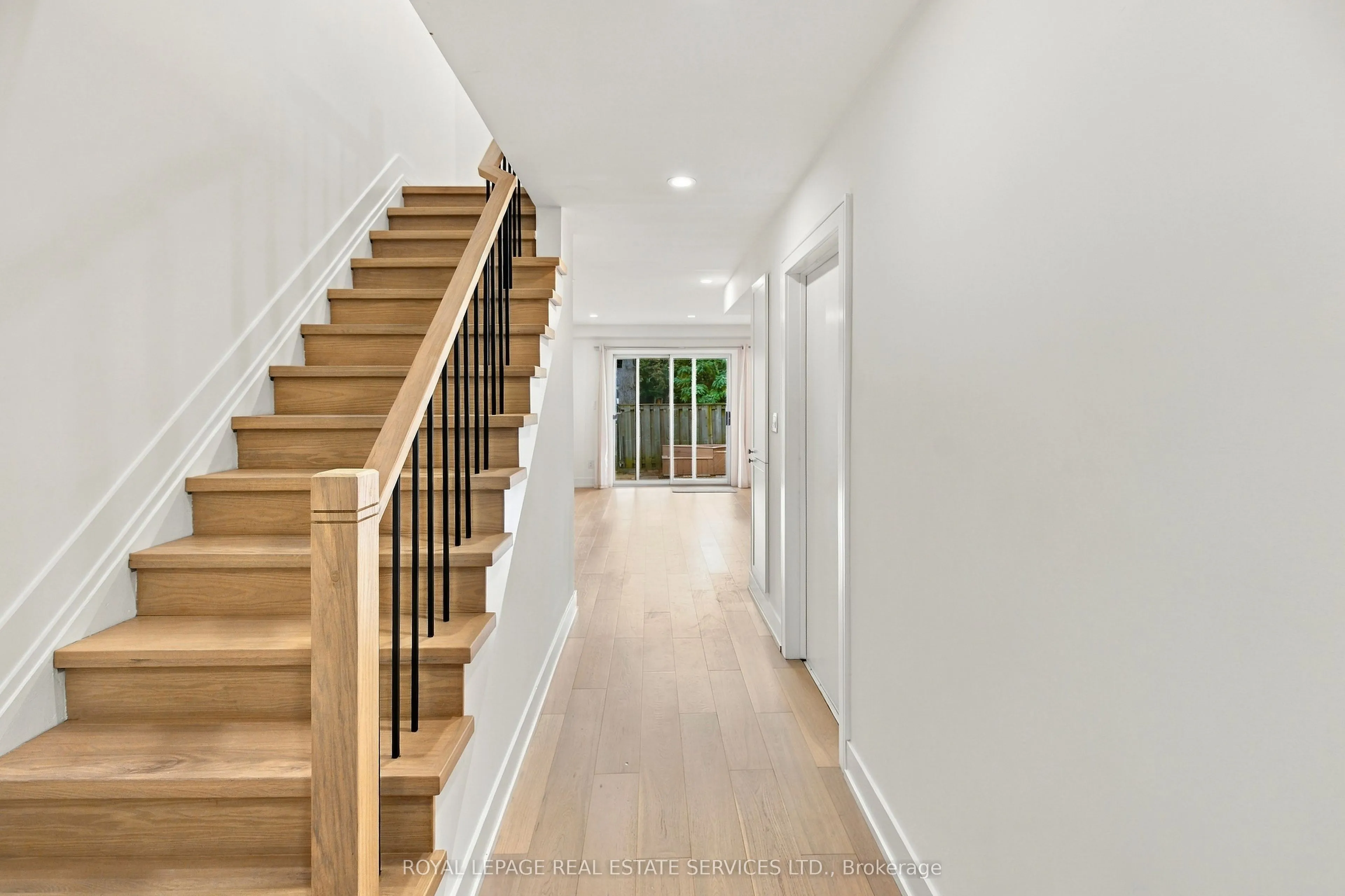 400 Mississauga Valley Boulevard #53