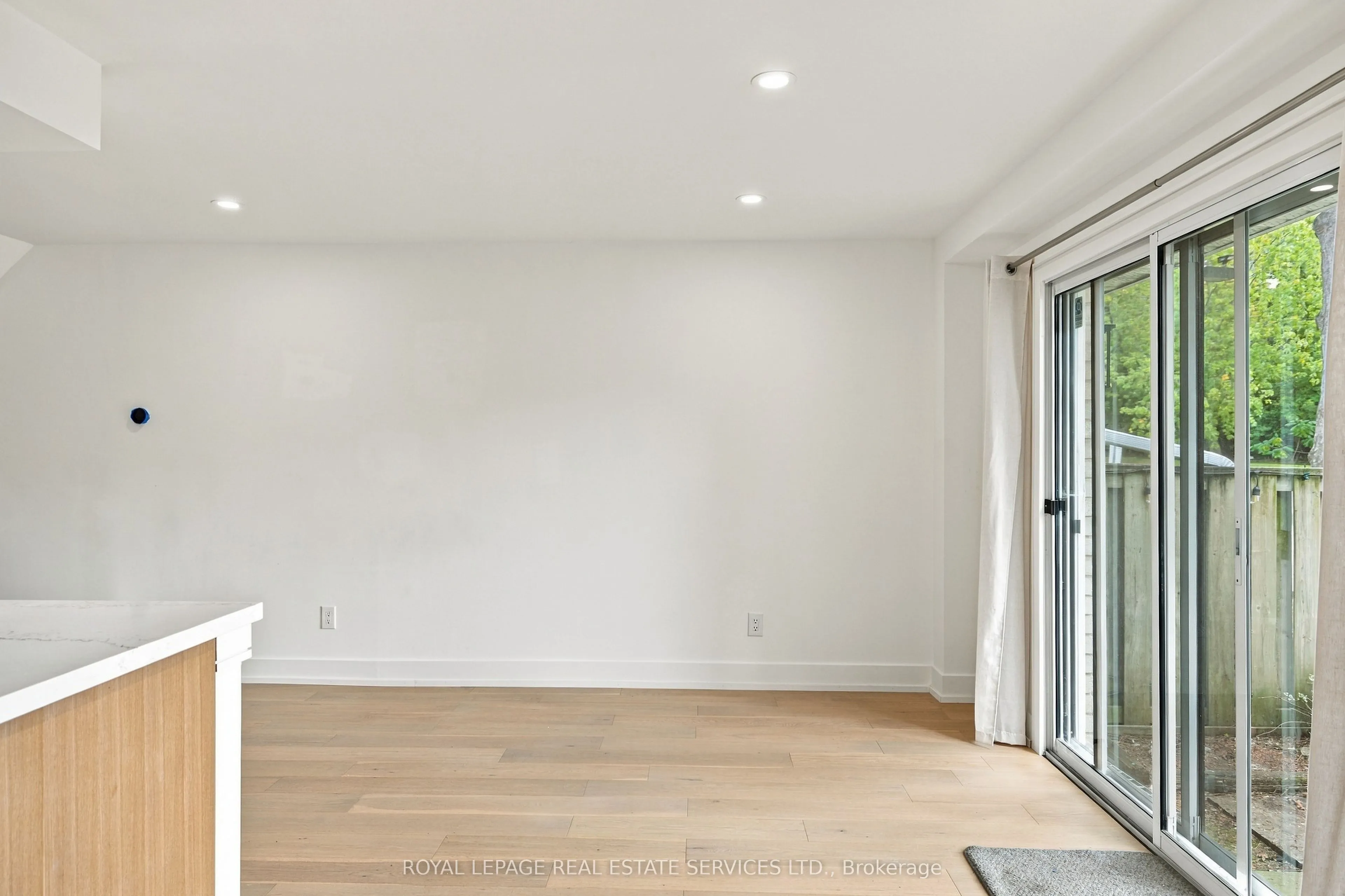 400 Mississauga Valley Boulevard #53