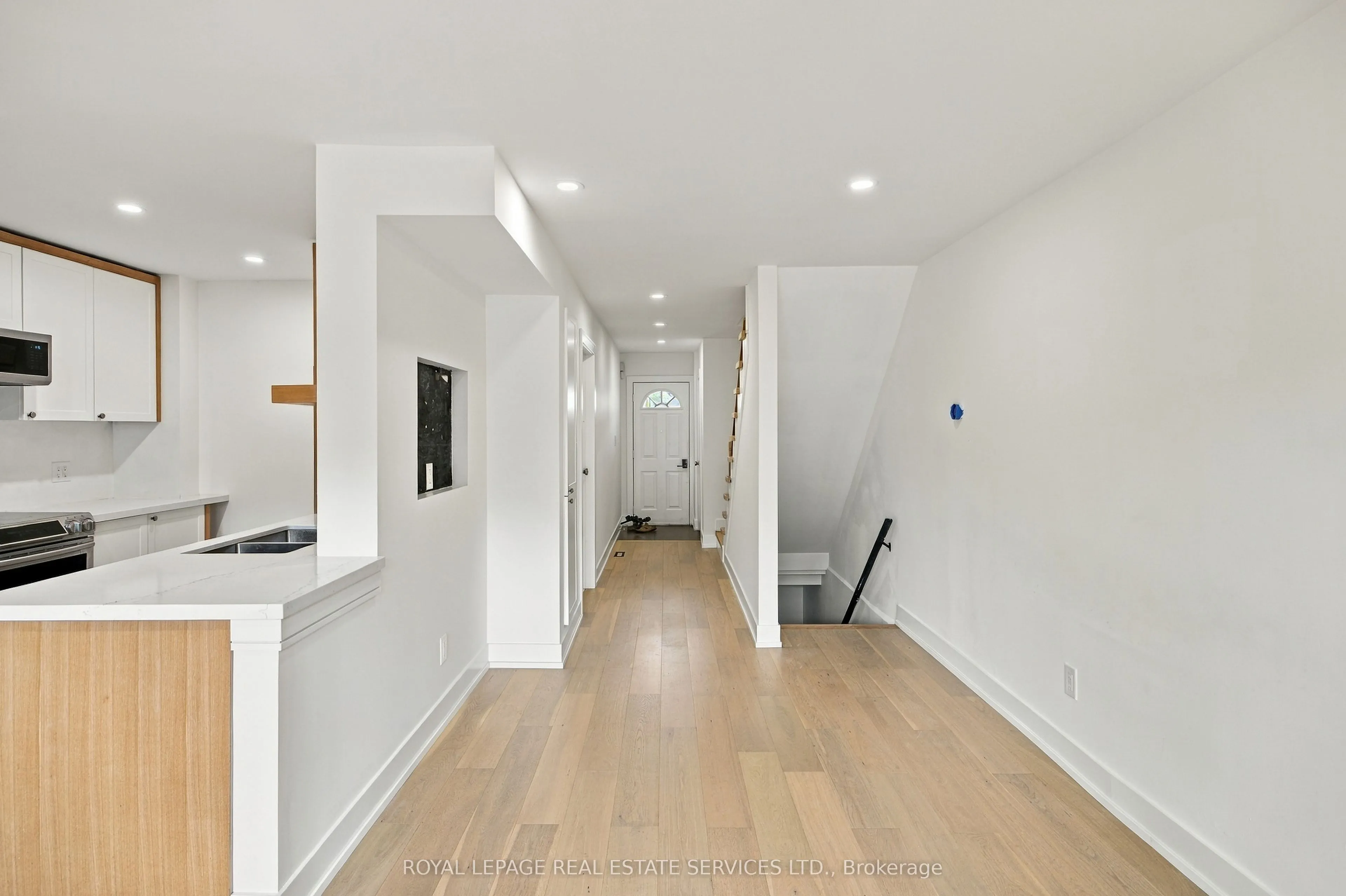 400 Mississauga Valley Boulevard #53
