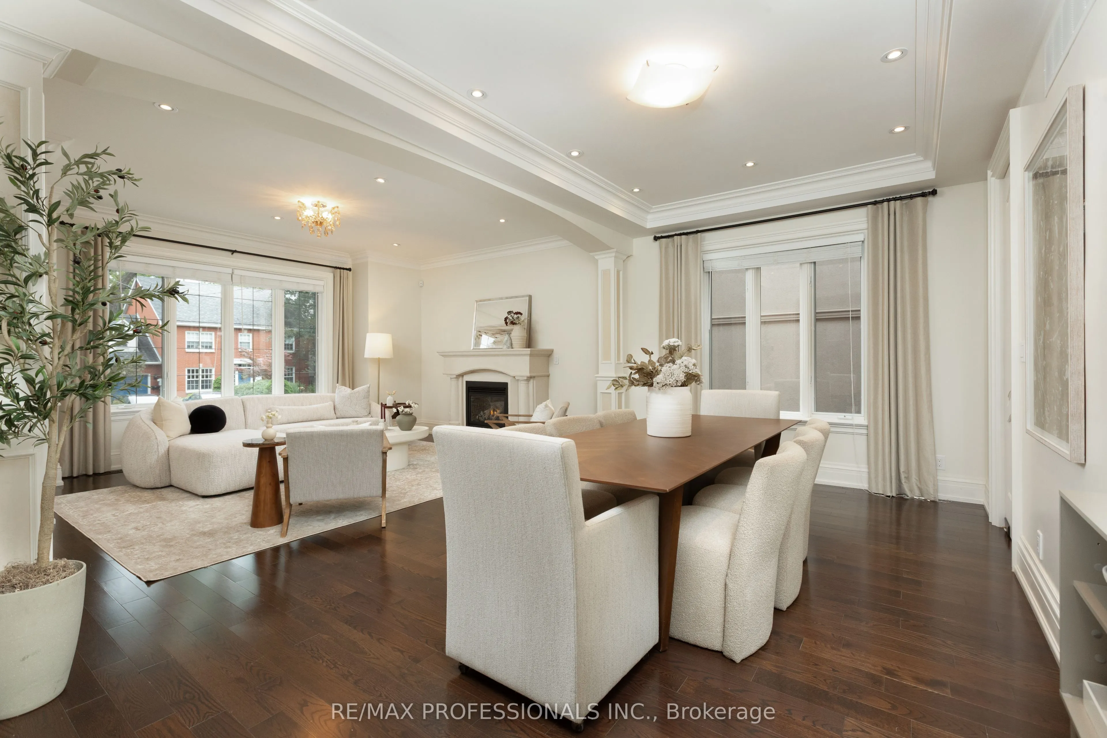 18 Hillcroft Drive