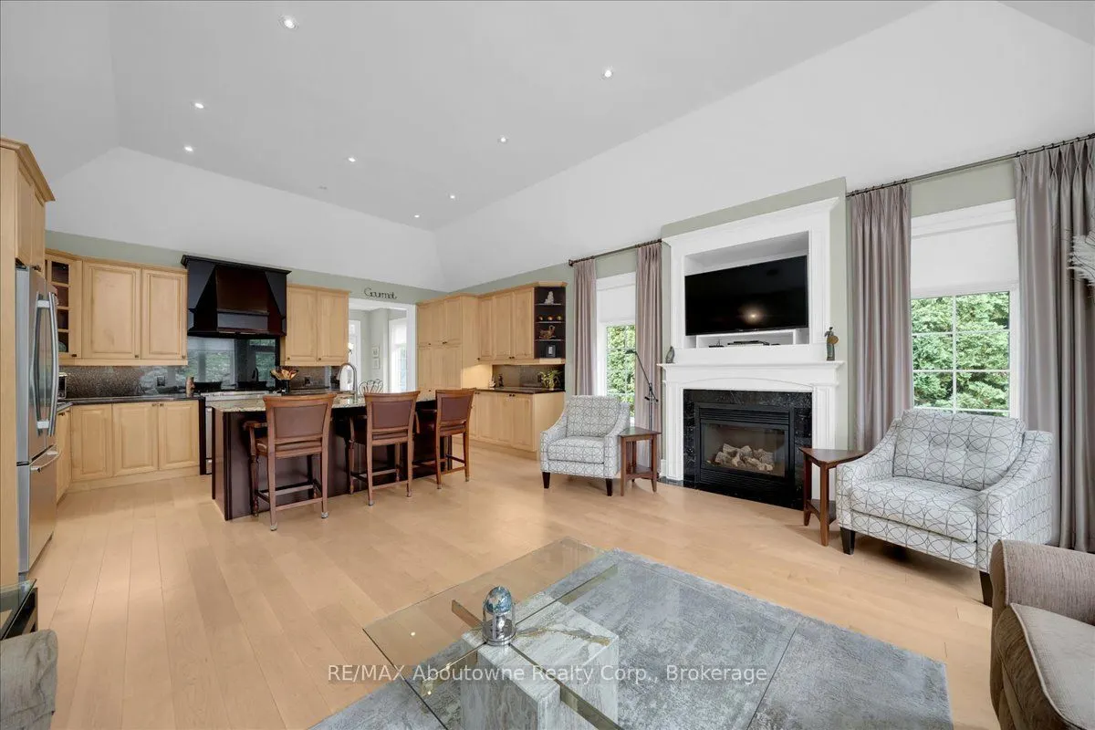 710 Hidden Grove Lane #6