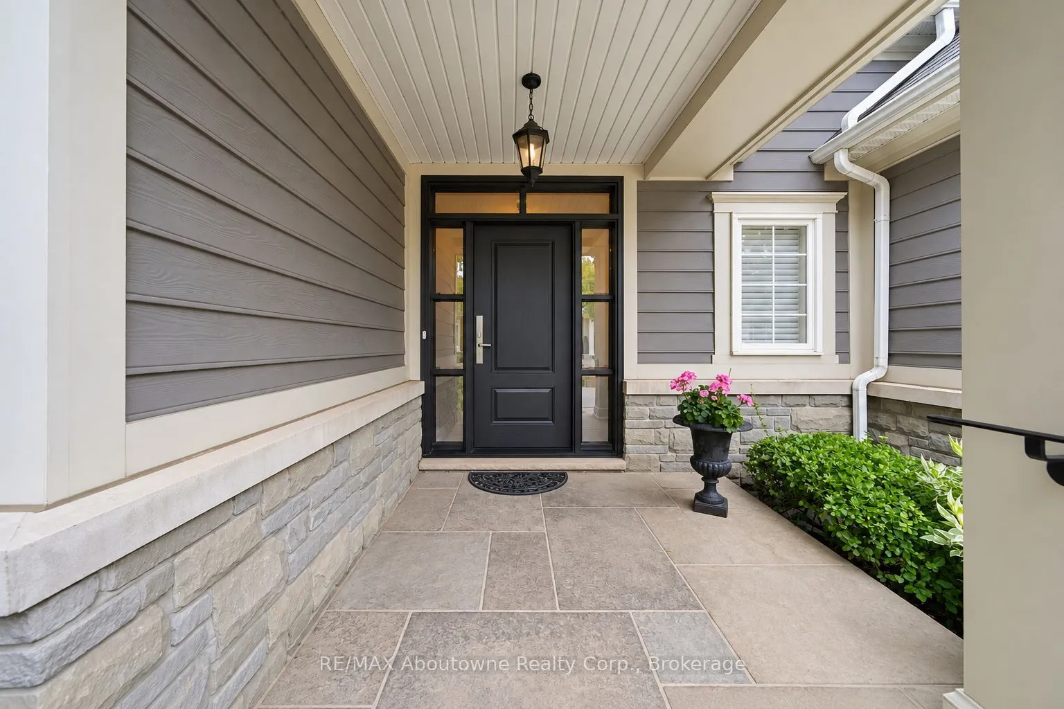 710 Hidden Grove Lane #6