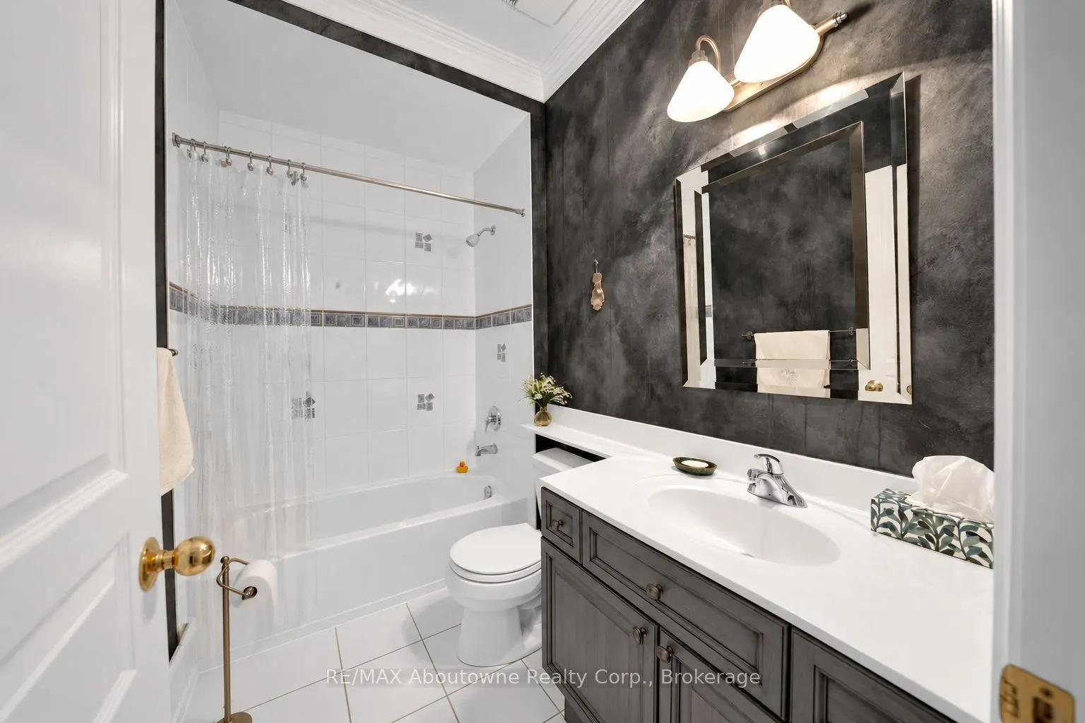 710 Hidden Grove Lane #6