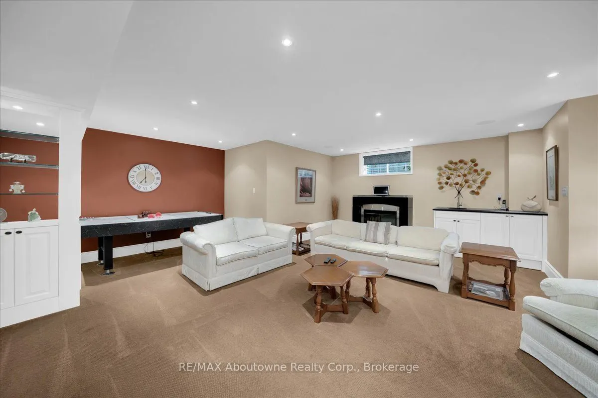 710 Hidden Grove Lane #6