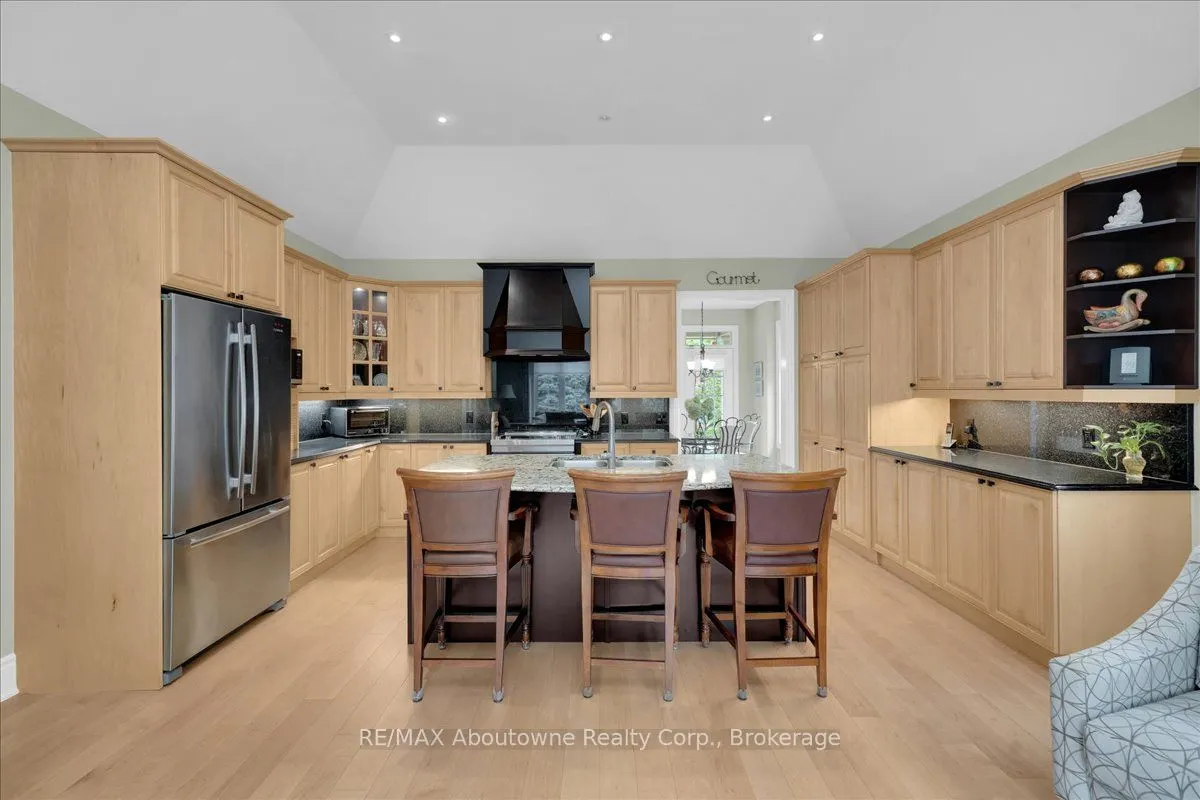 710 Hidden Grove Lane #6