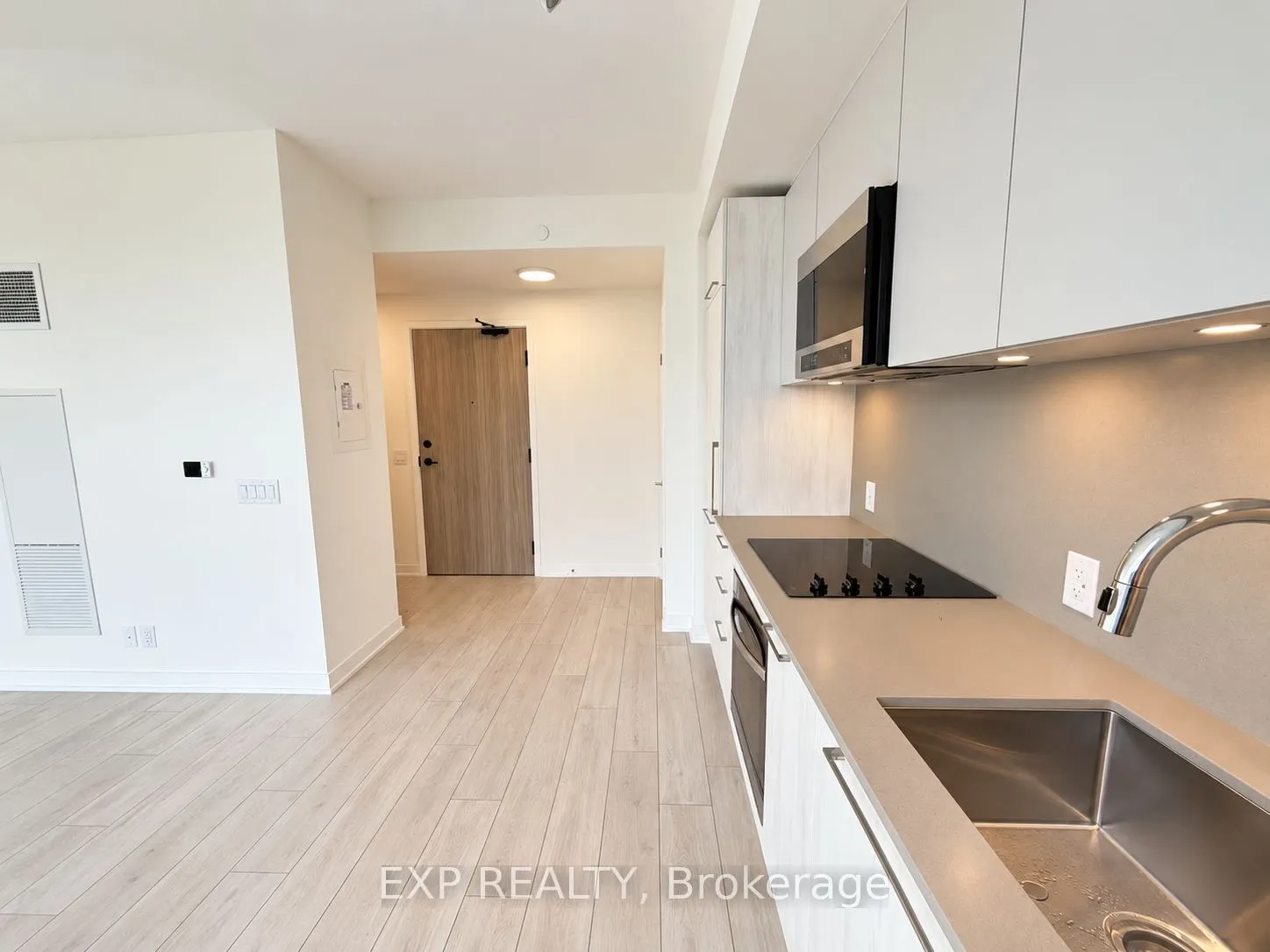 1381 Lakeshore Road #409