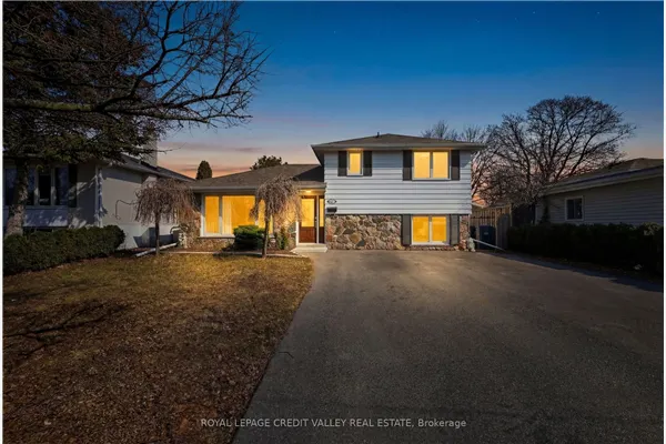 41 Staveley Crescent