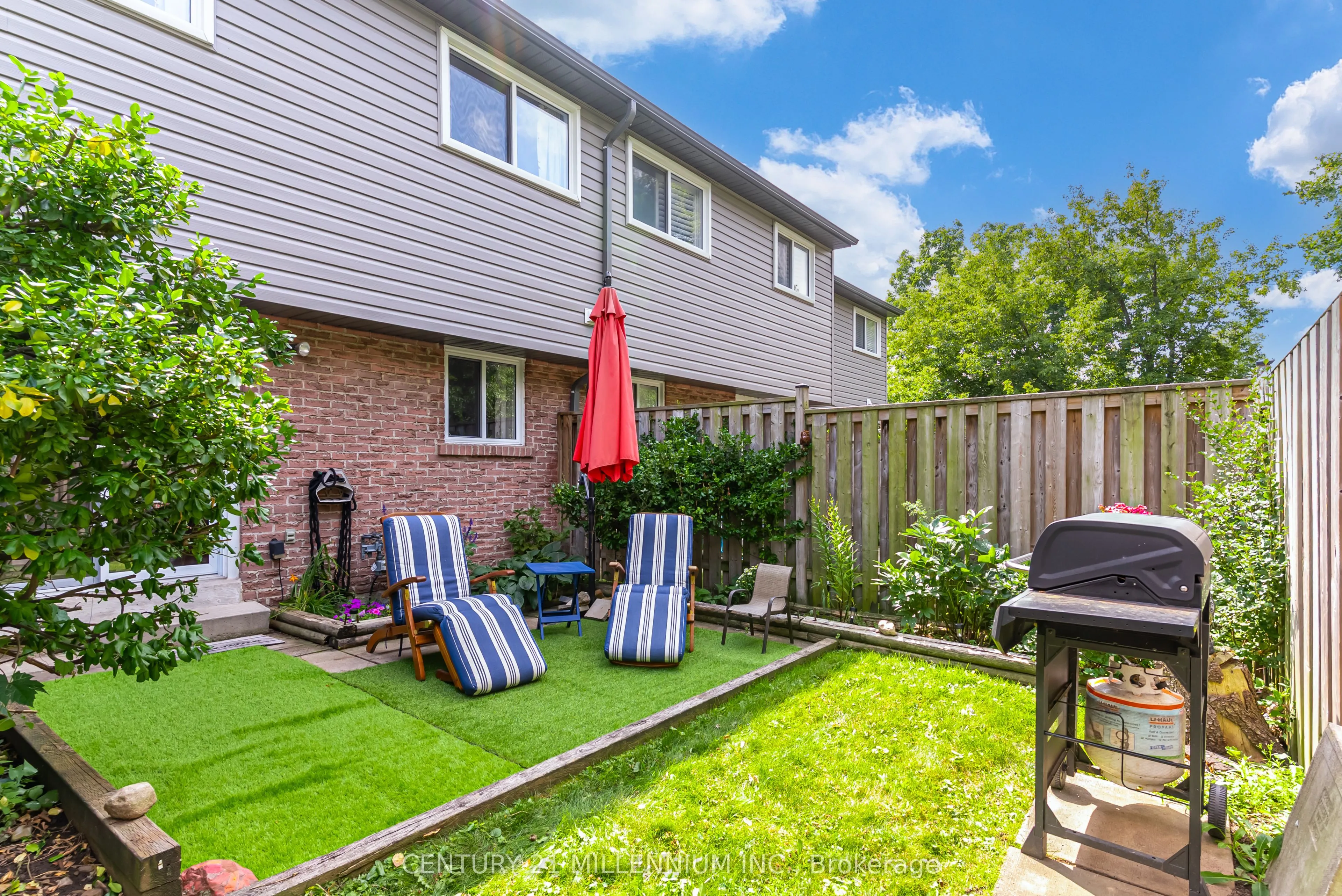 35 Tara Park Crescent #35