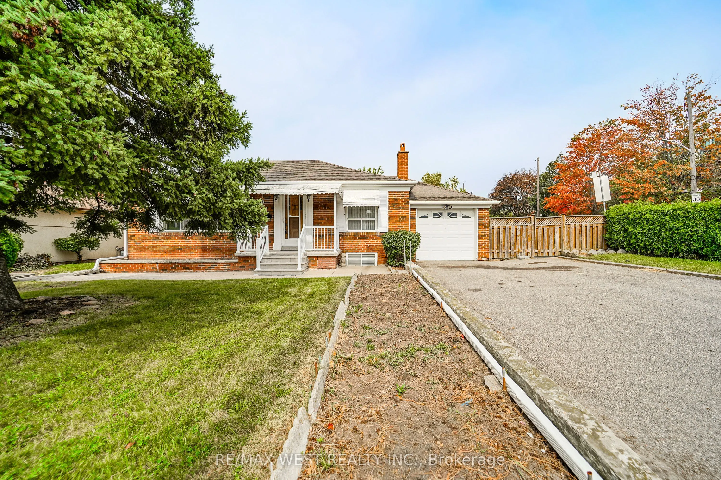 428 Maple Leaf Drive