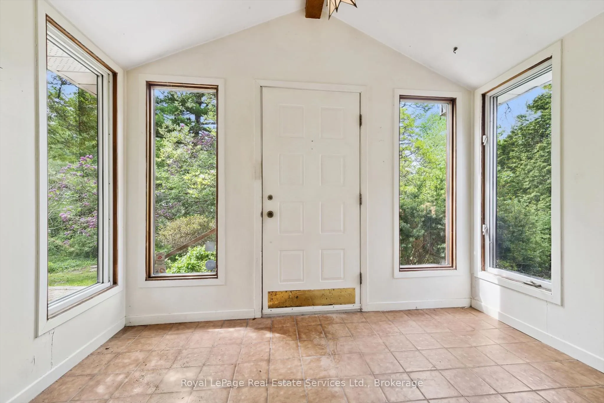 1118 Melvin Avenue