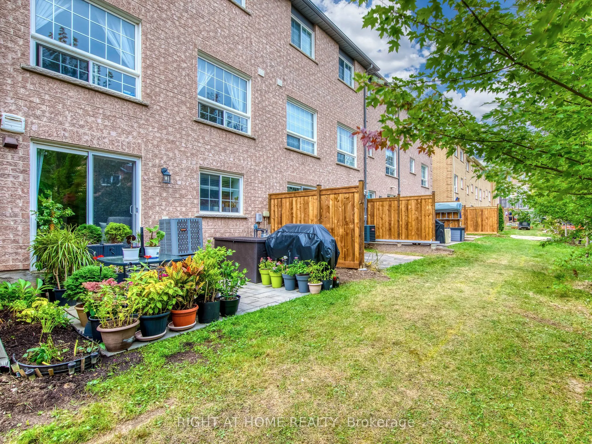 5260 Mcfarren Boulevard #35