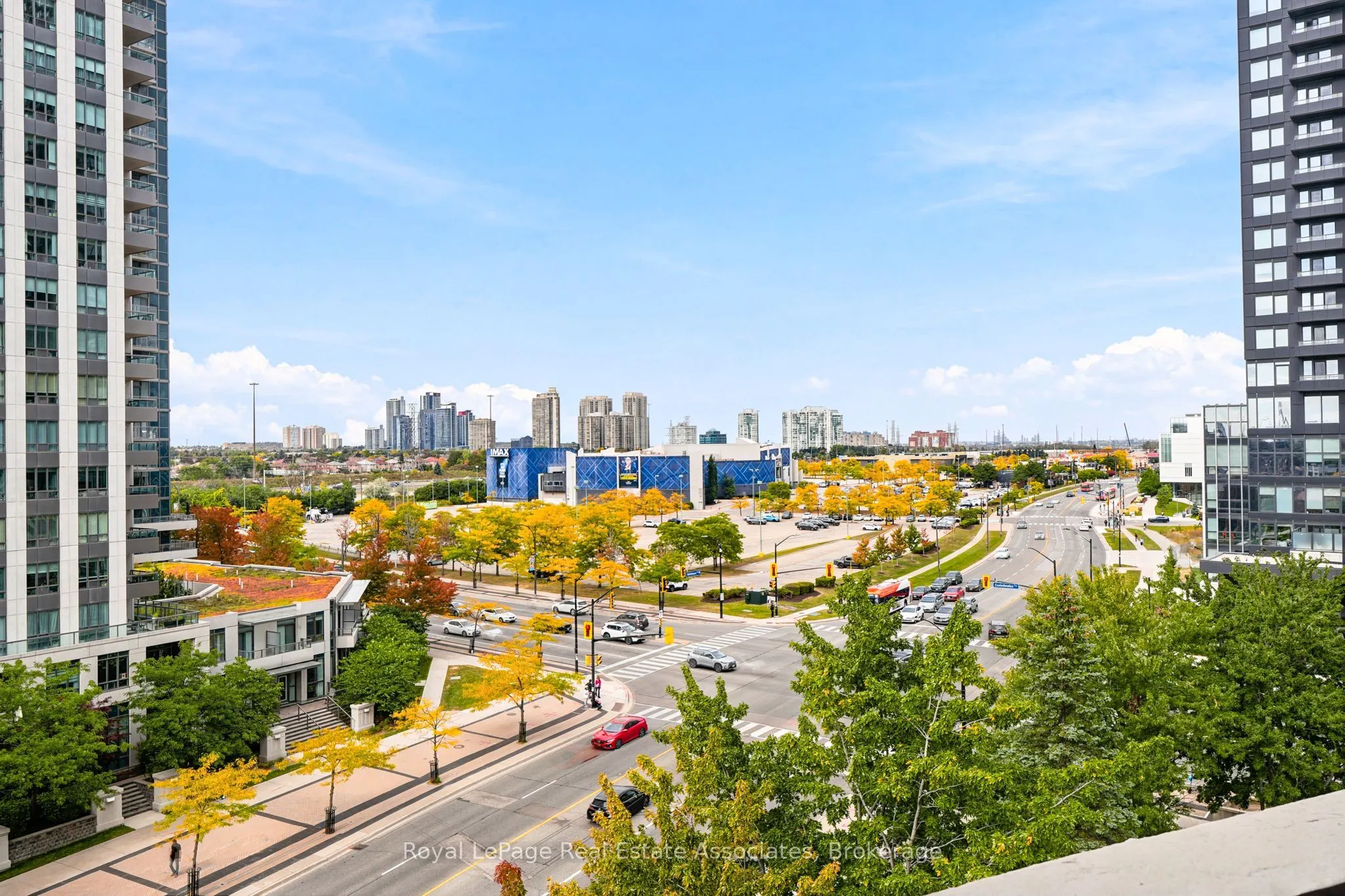 350 Rathburn Road W #808