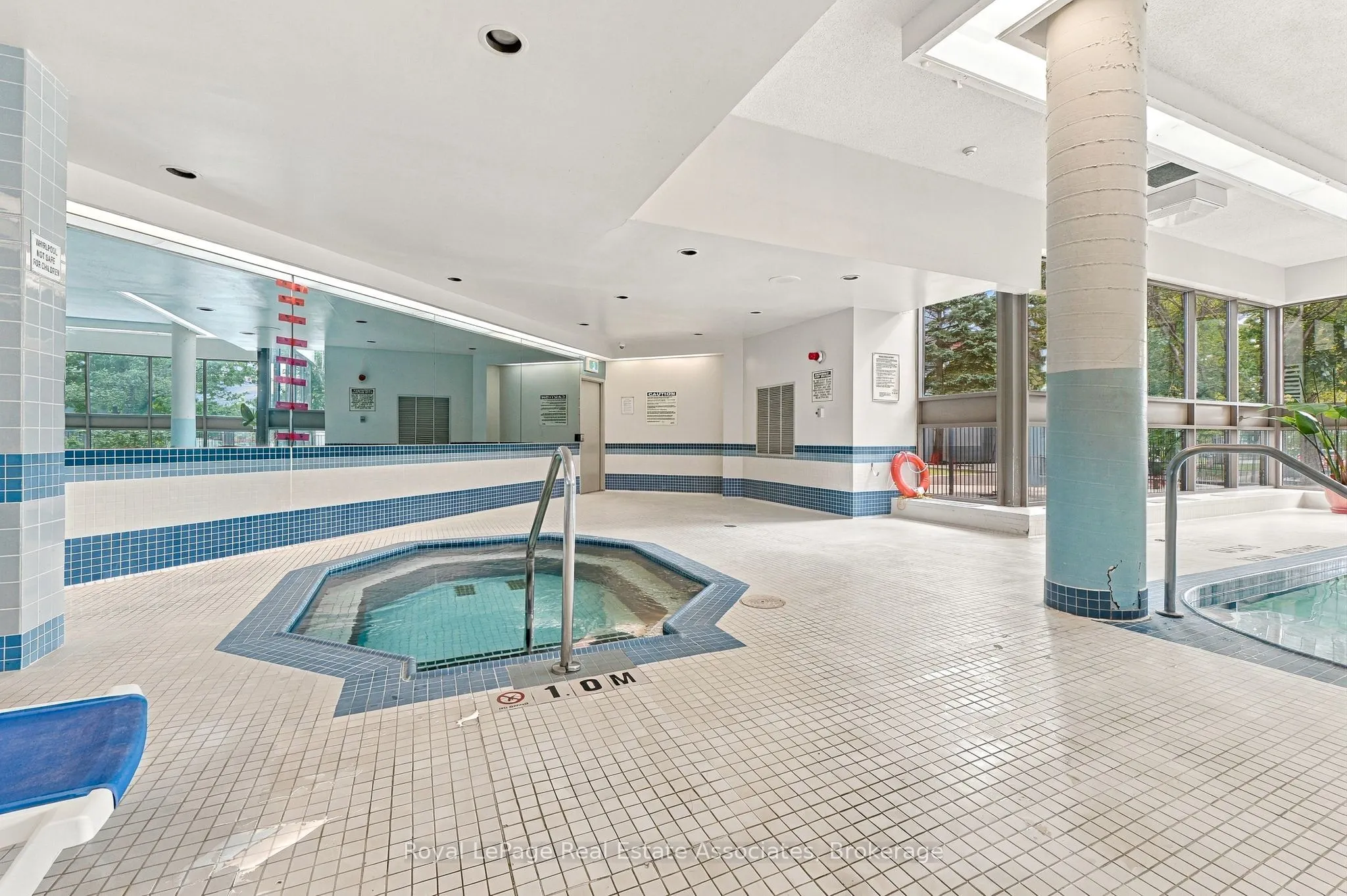 350 Rathburn Road W #808