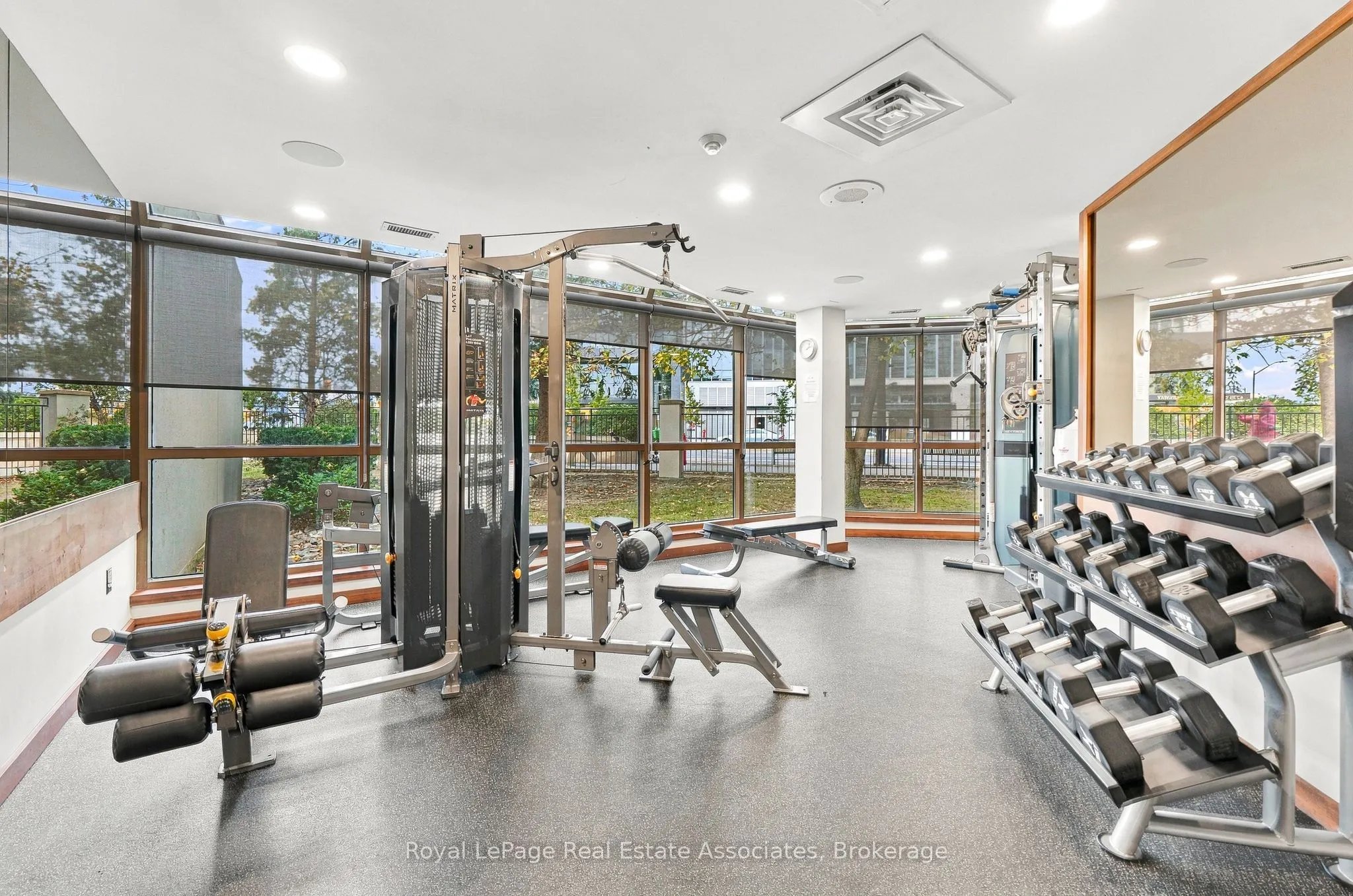 350 Rathburn Road W #808