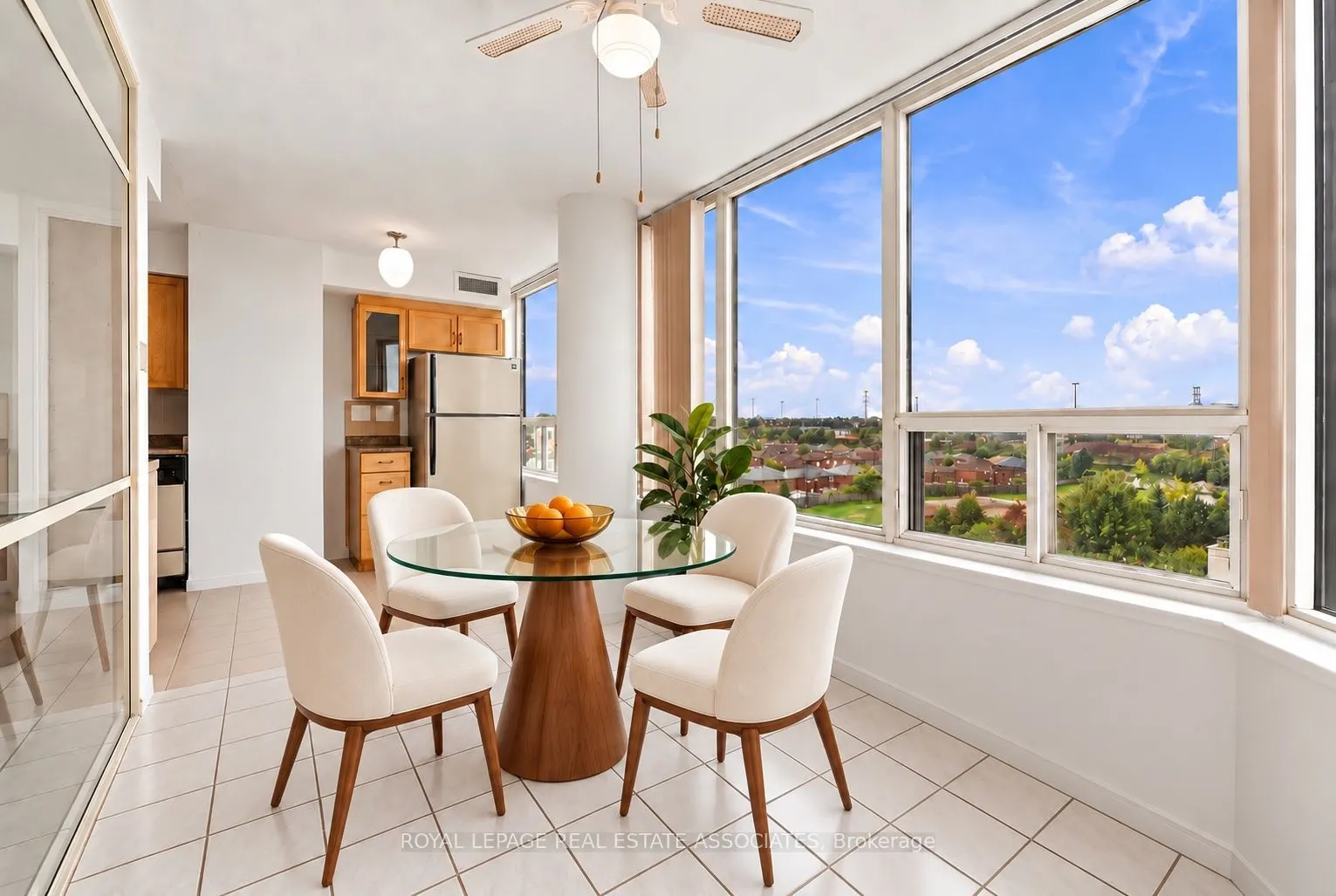350 Rathburn Road W #808