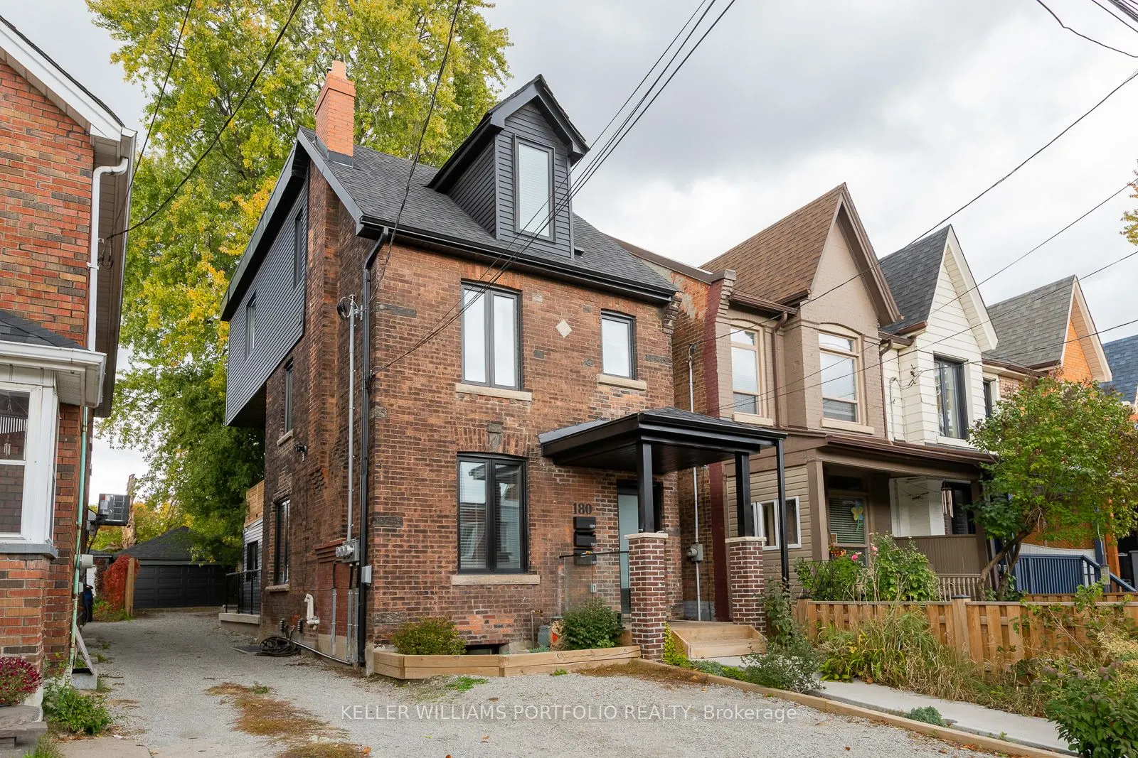 180 Maria Street #Lower