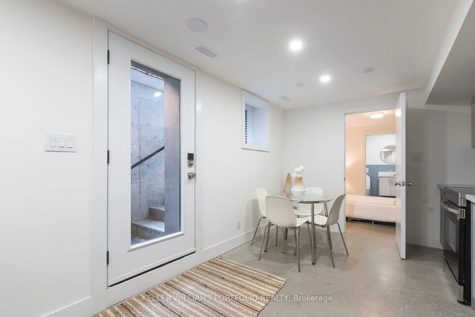 180 Maria Street #Lower