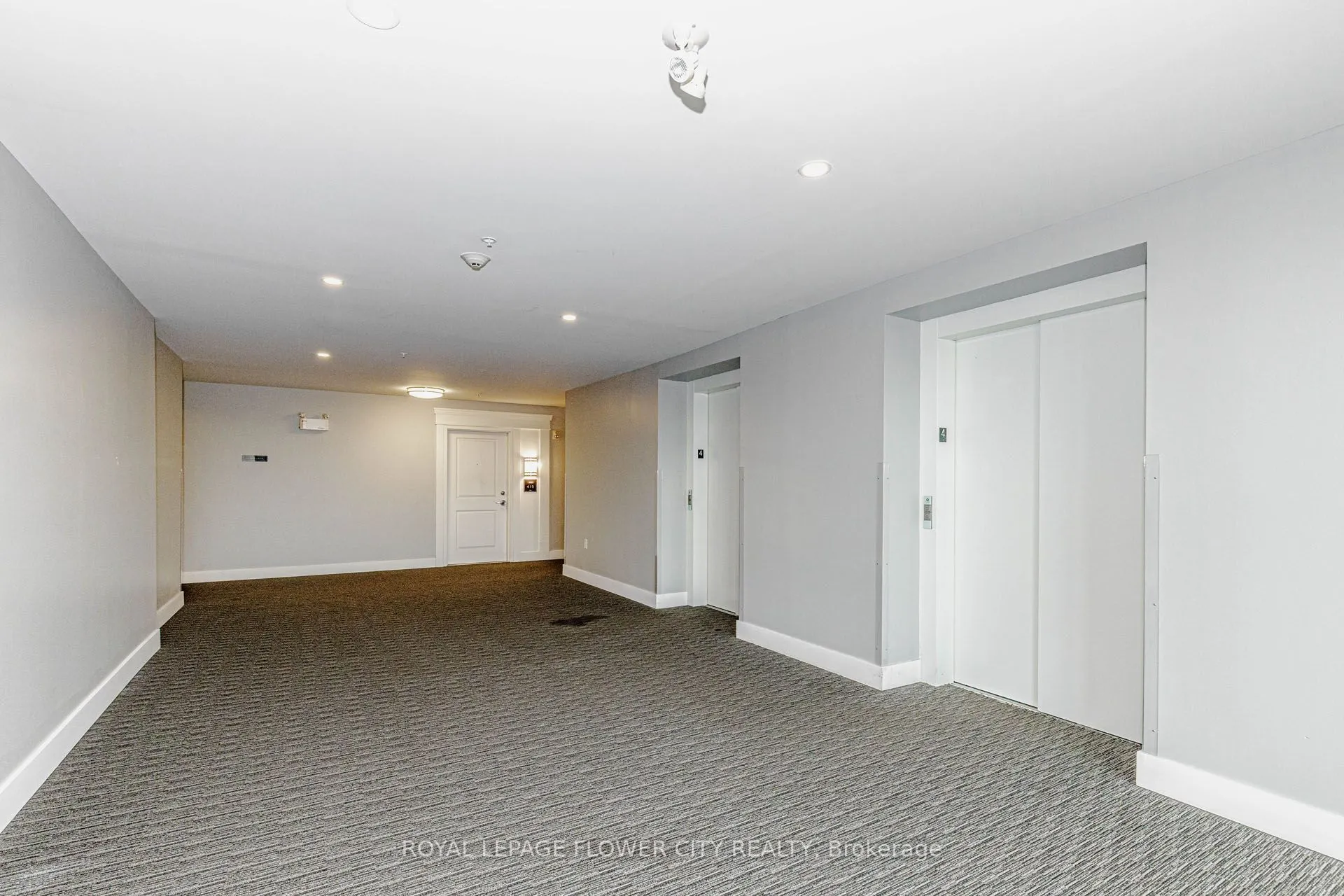 630 Sauve Street #404