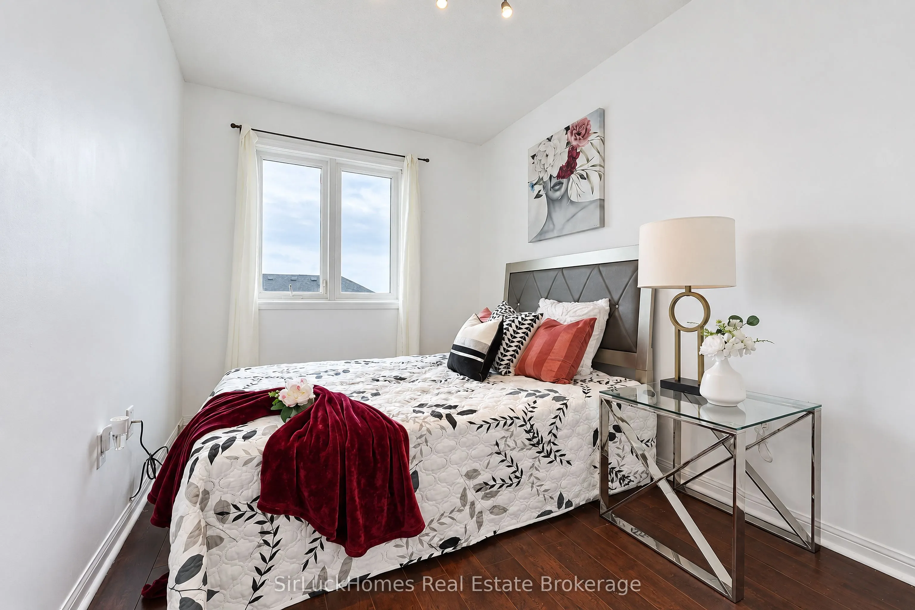 250 Richvale Drive S #22