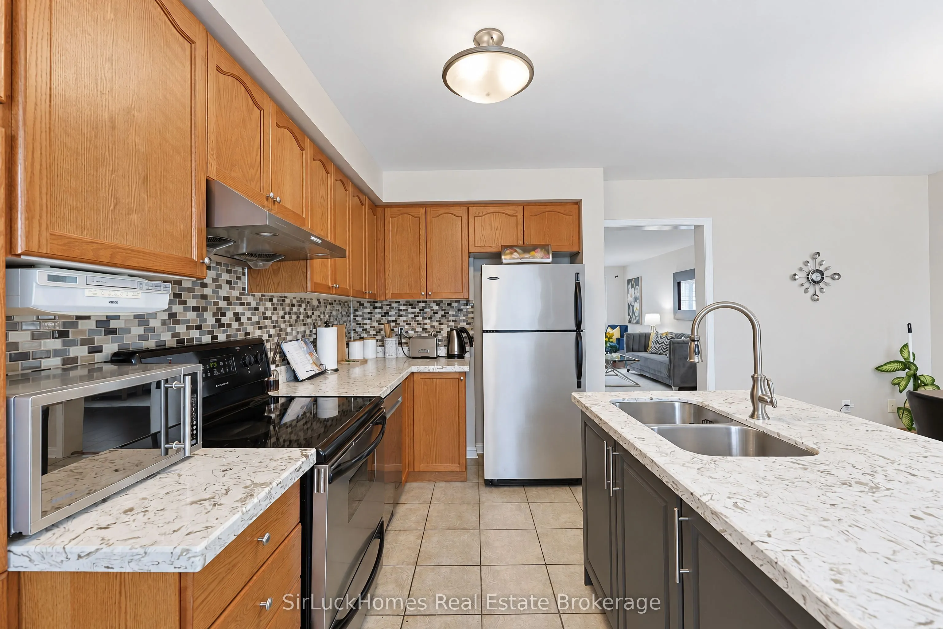 250 Richvale Drive S #22