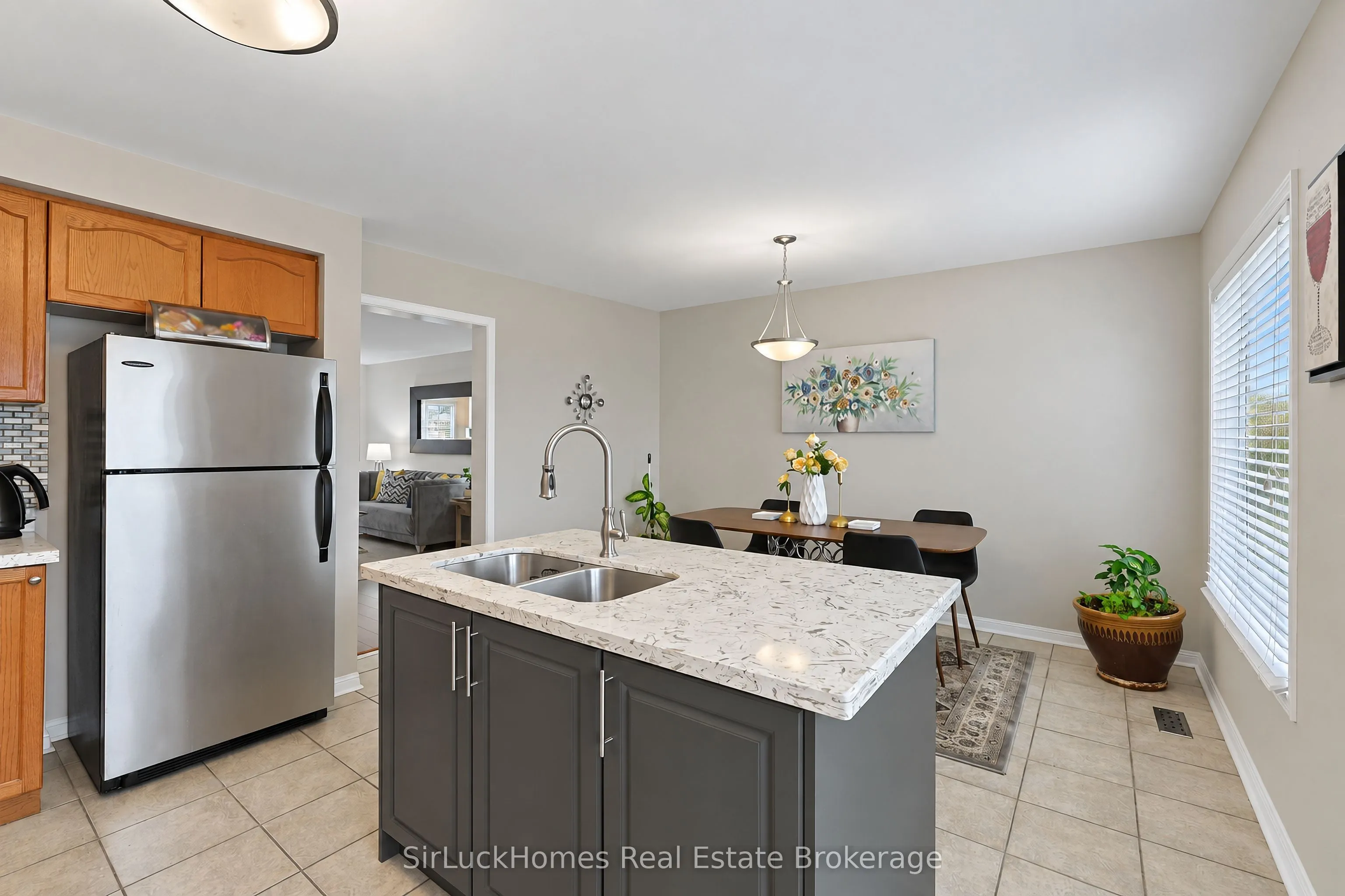 250 Richvale Drive S #22