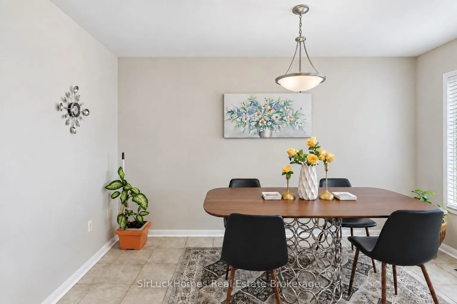 250 Richvale Drive S #22