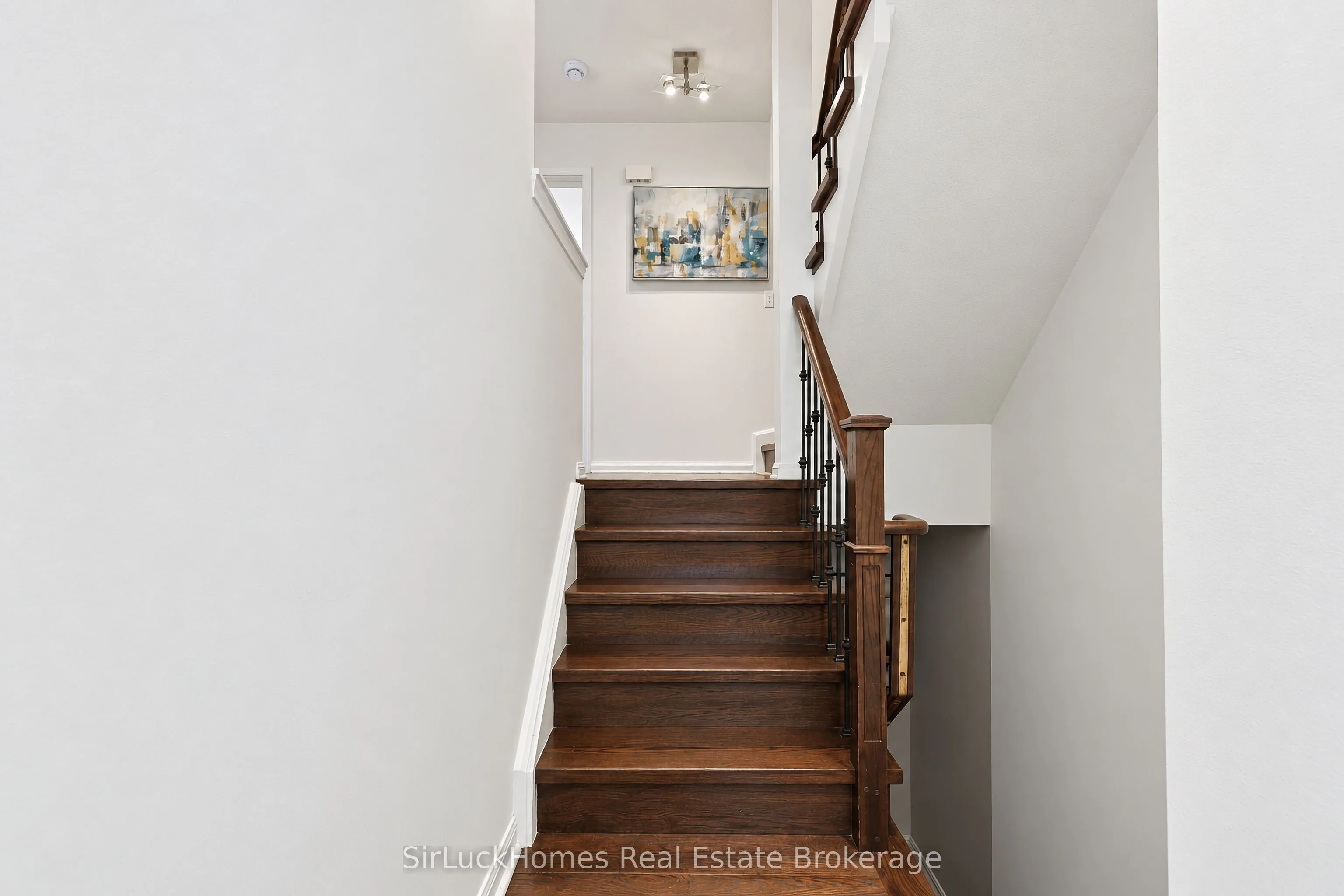 250 Richvale Drive S #22