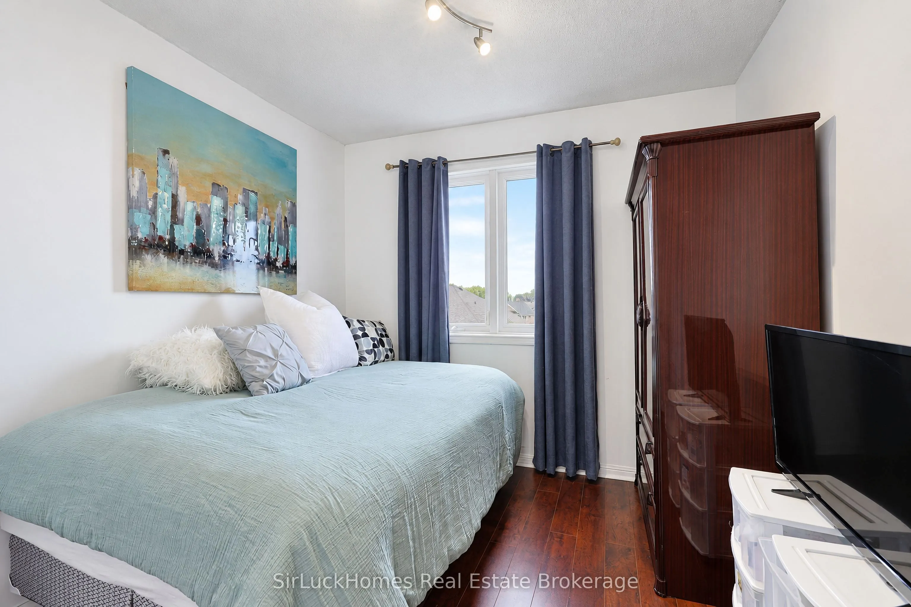250 Richvale Drive S #22