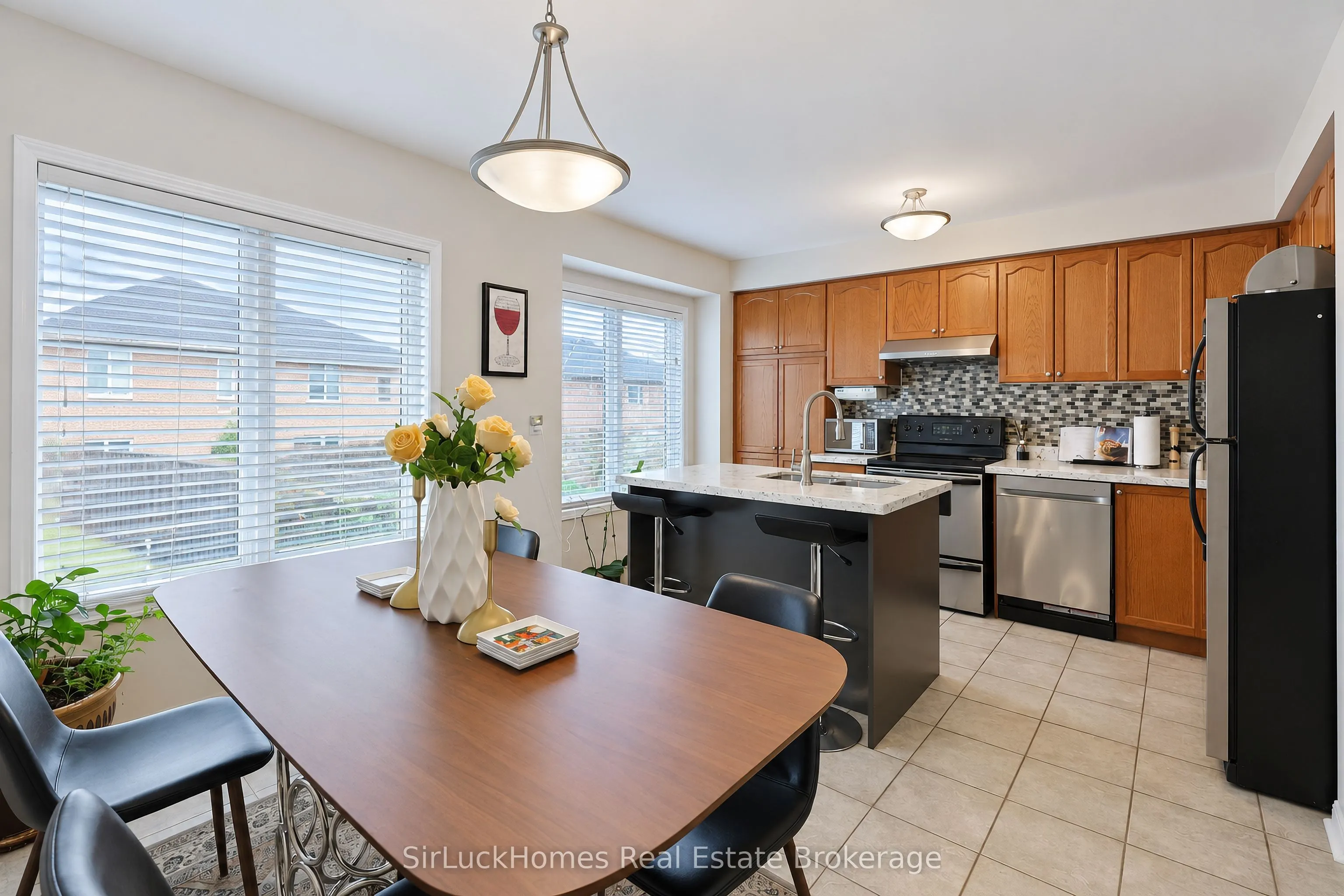 250 Richvale Drive S #22