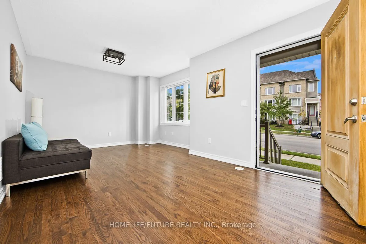3170 Boxford Crescent #7