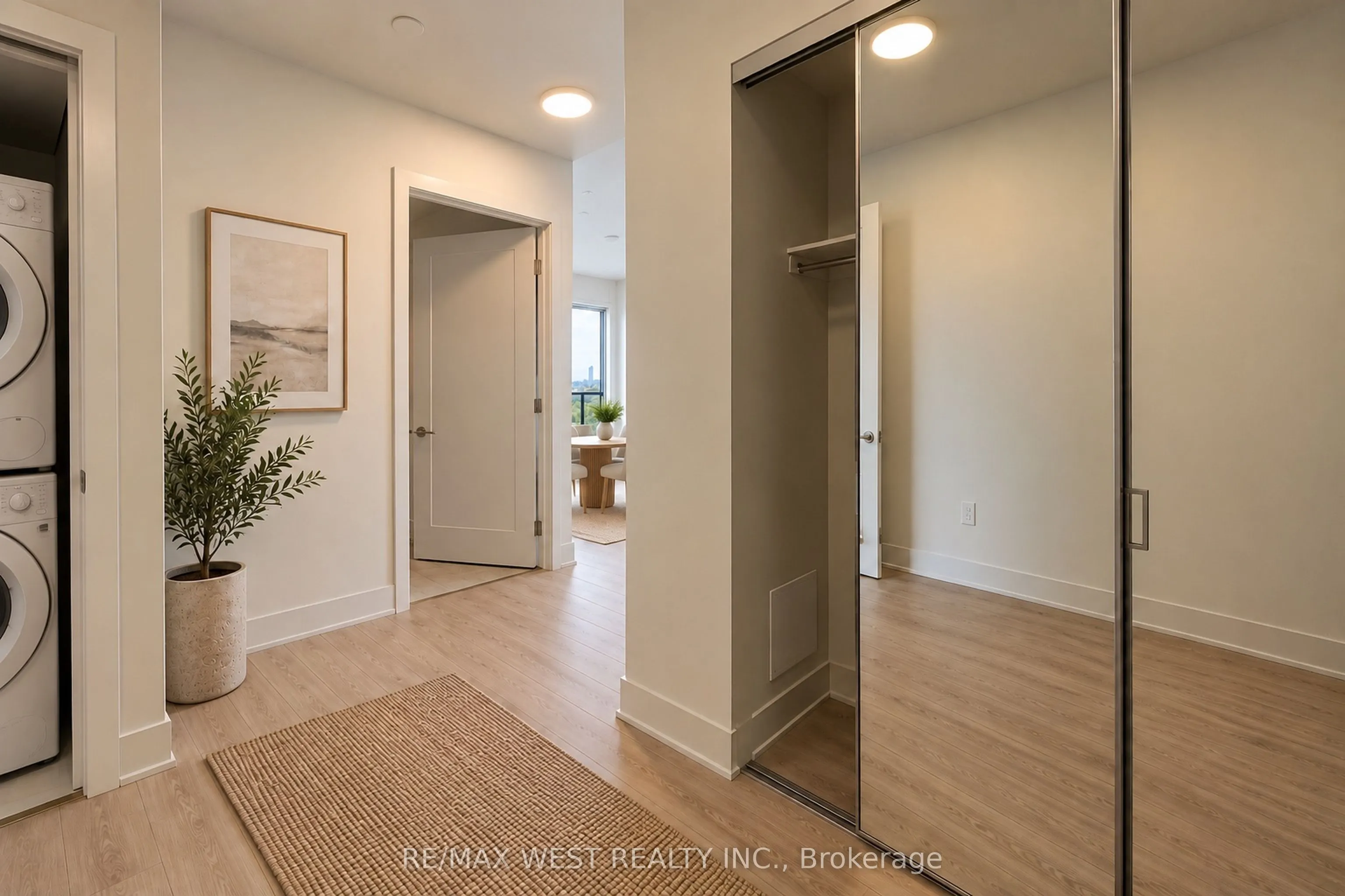 858 Dupont Street #PH04