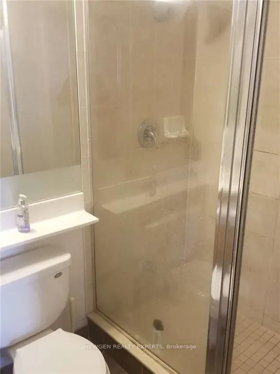 310 Burnhamthorpe Road W #805