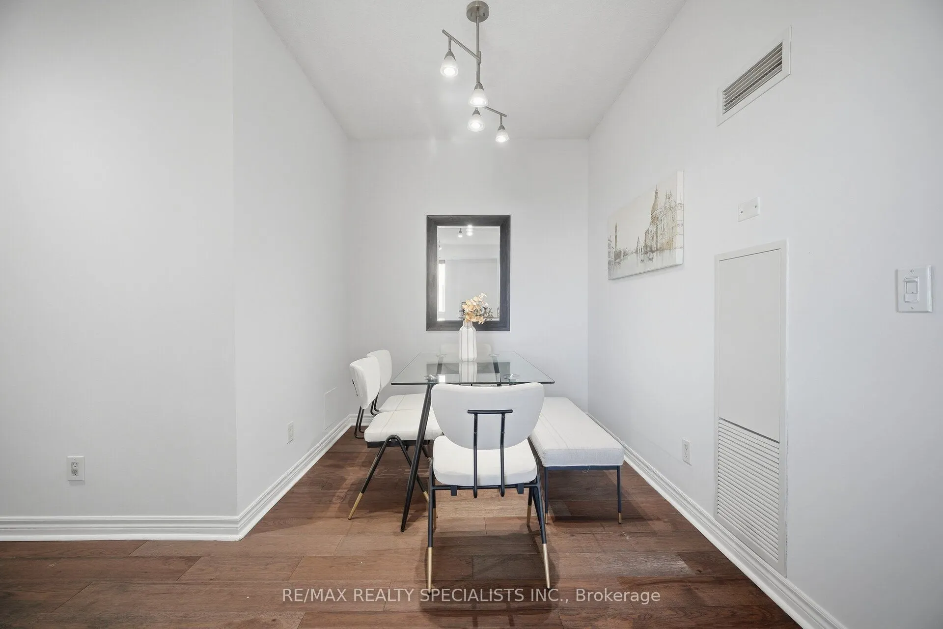 388 Prince of Wales Drive #406