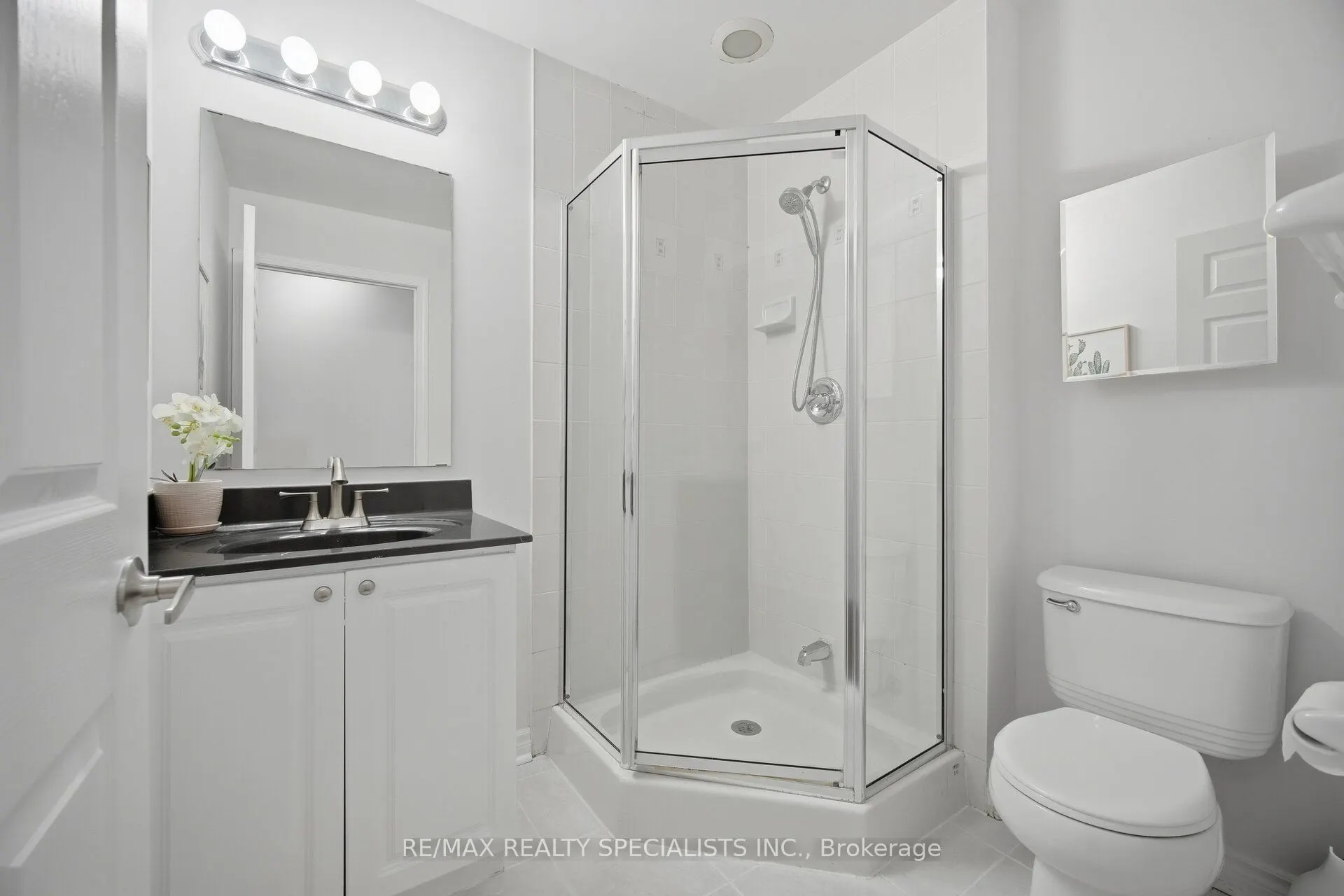 388 Prince of Wales Drive #406