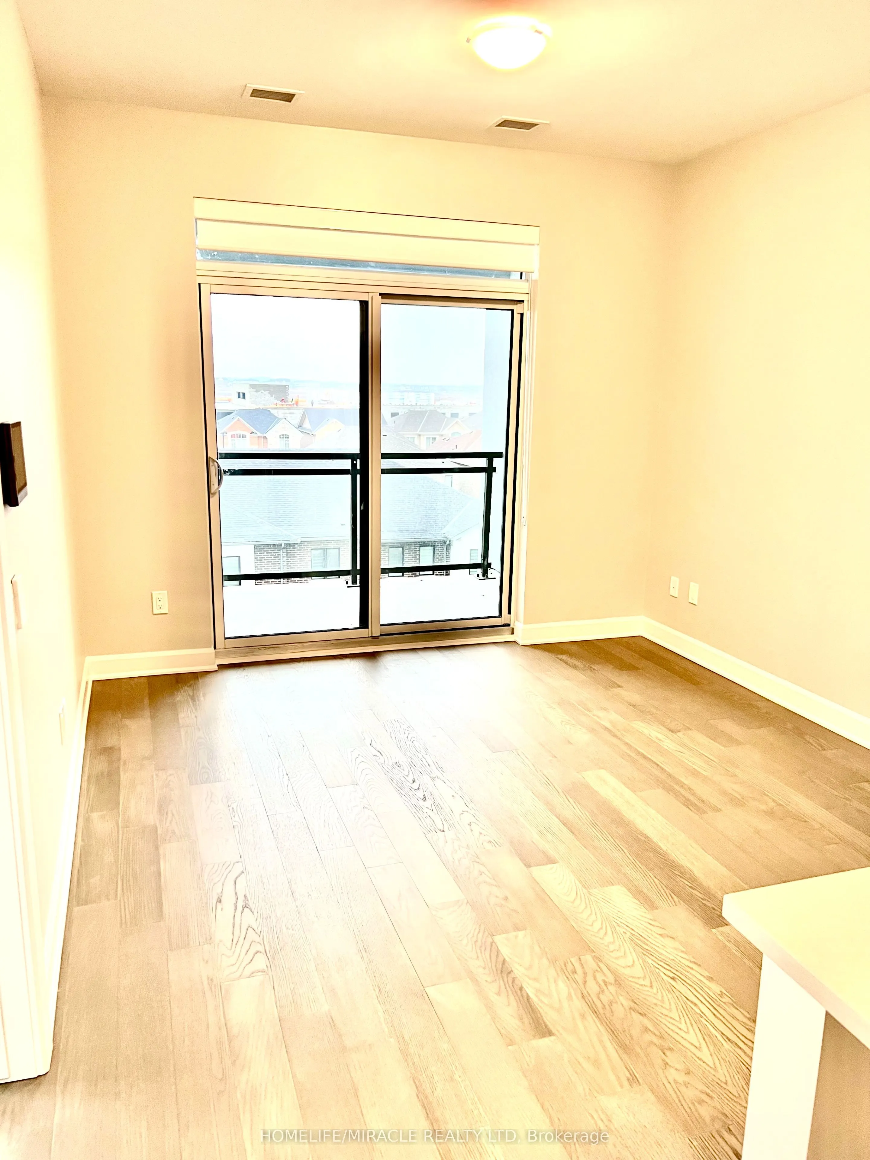 460 Gordon Krantz Avenue #402