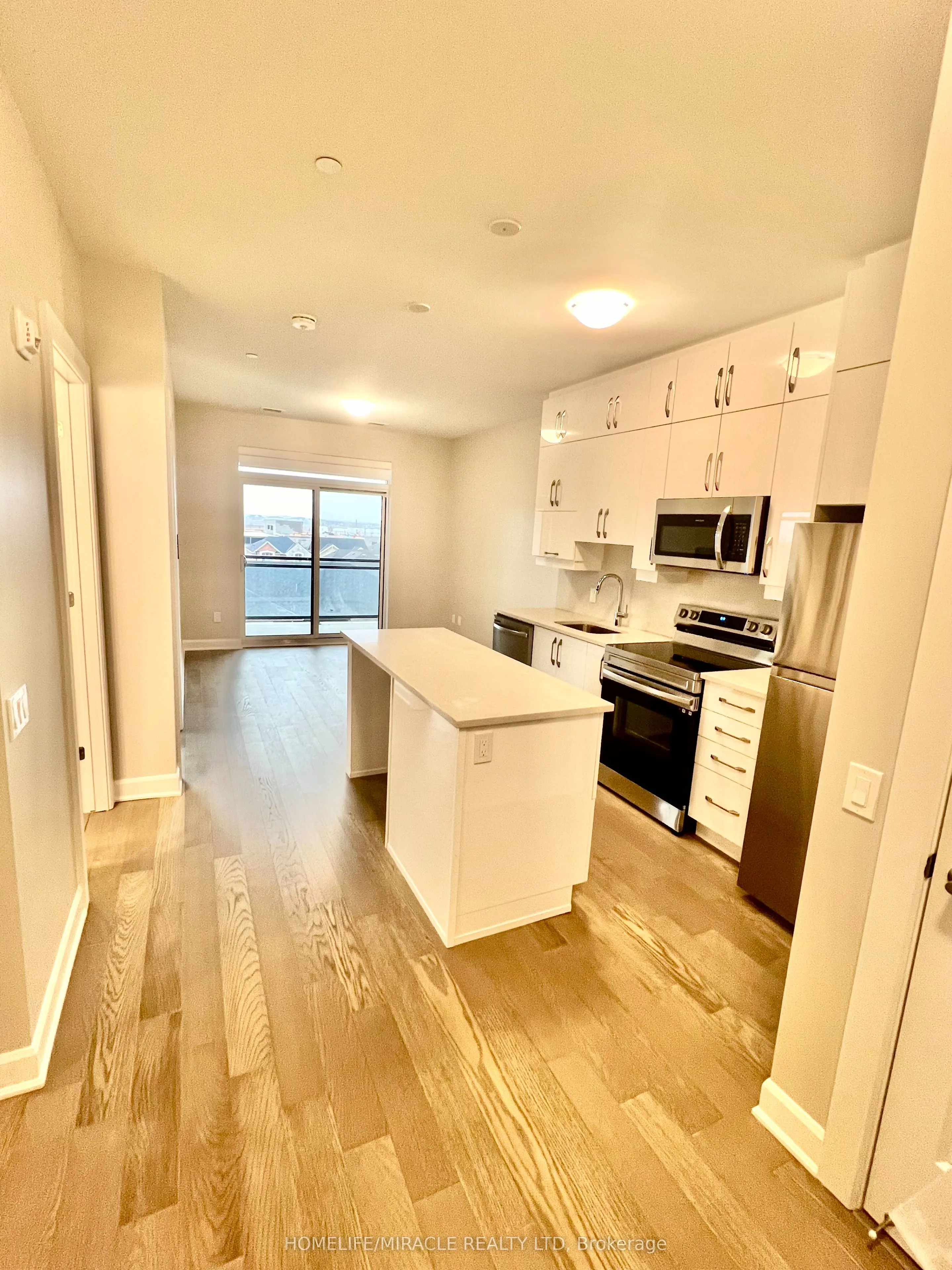 460 Gordon Krantz Avenue #402